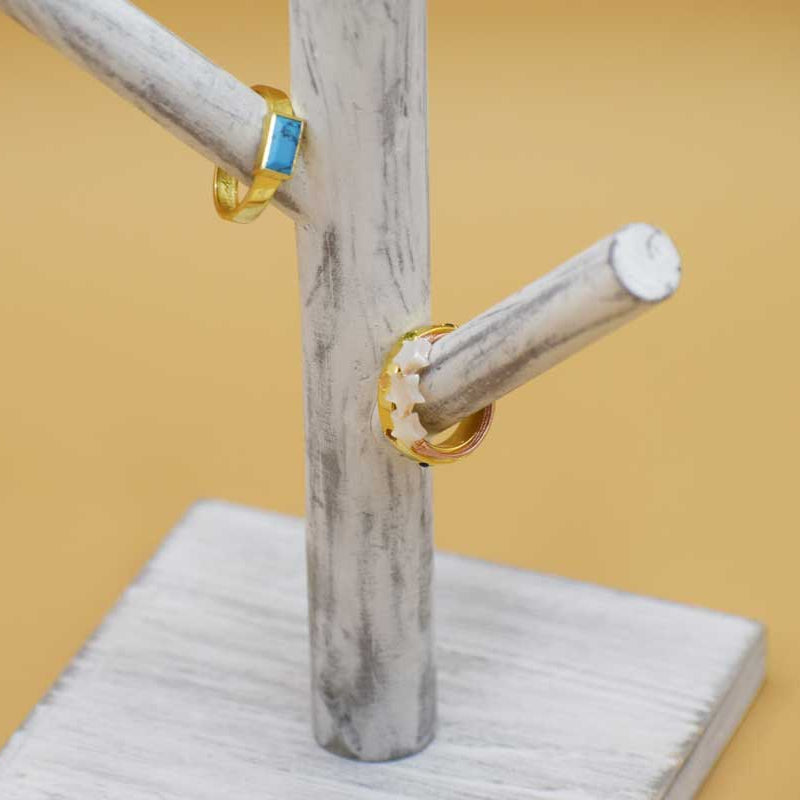 Pura Vida Three Star Ring Size 6
