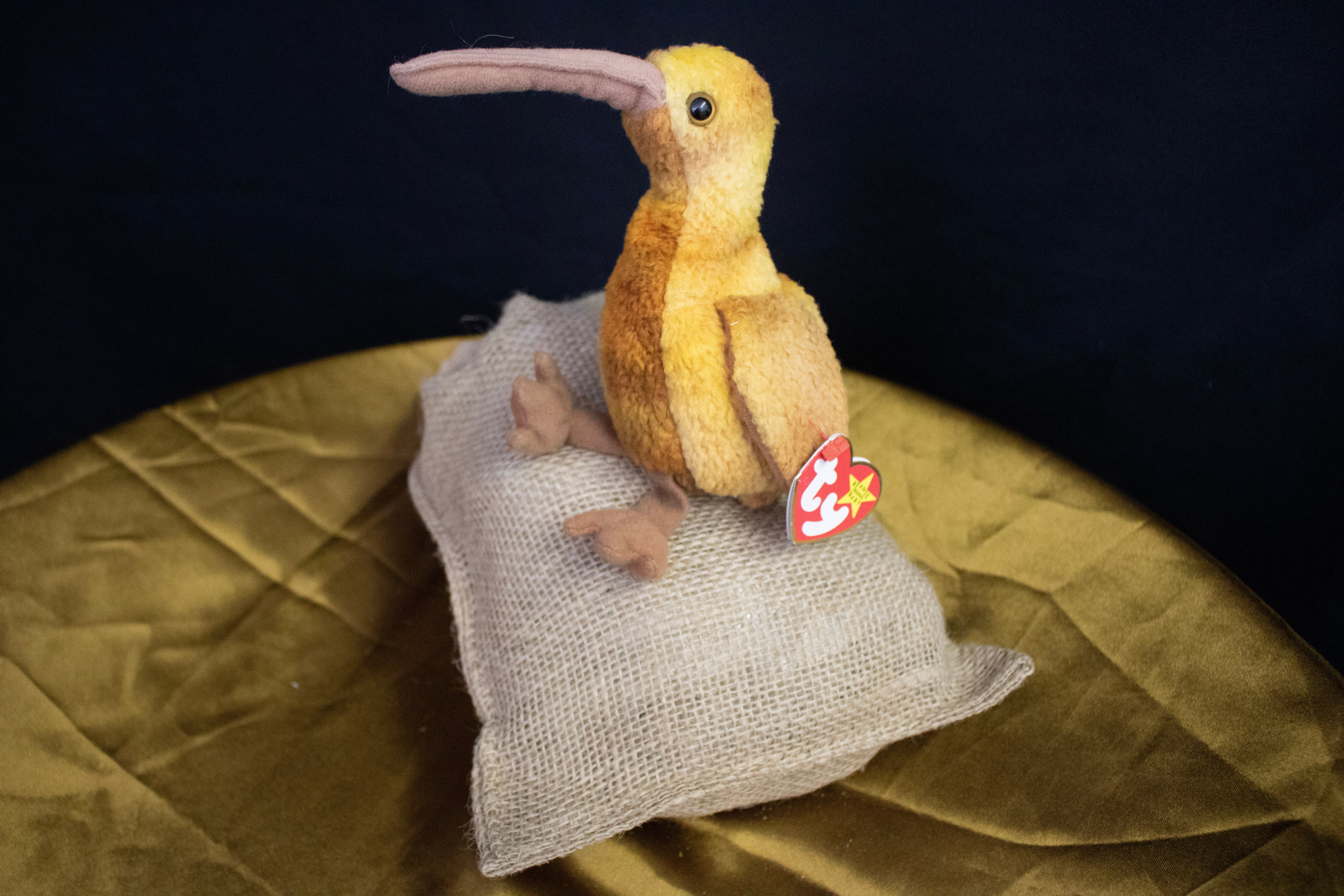 Ty Beanie Babies "Beak The Kiwi Bird"