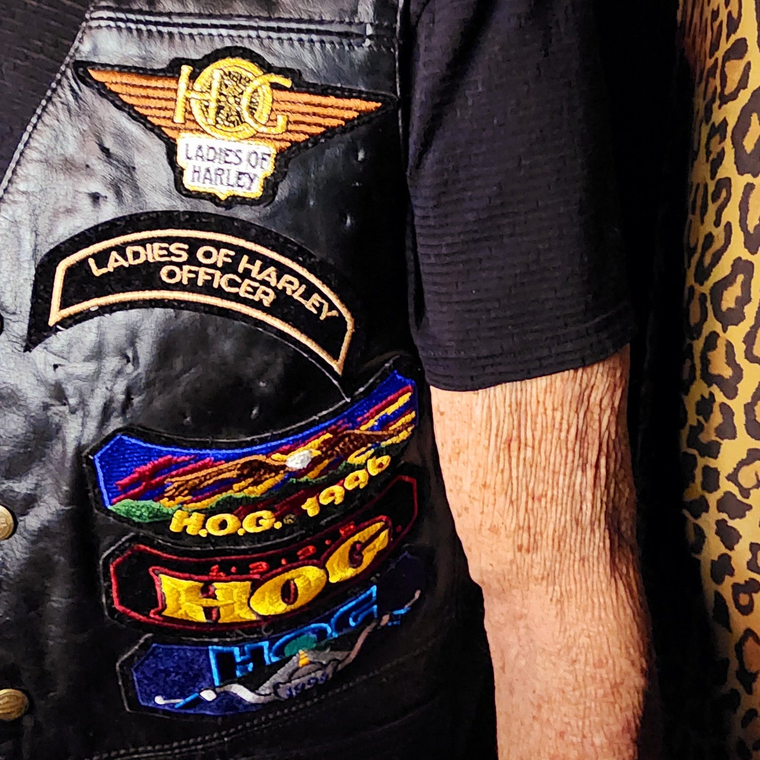 Harley Davidson Hog Black Leather Women’s Vest Patched Bikers Vest