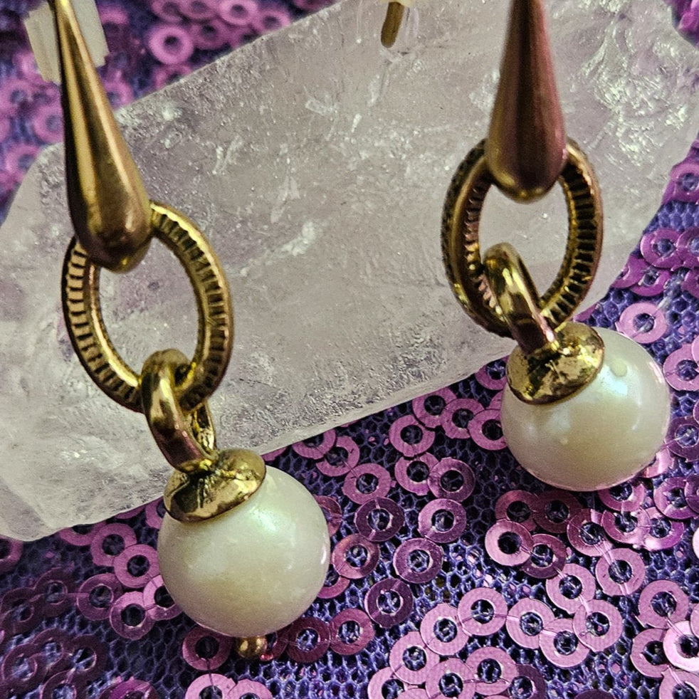 Beautiful Antique Pearl Gold Earrings