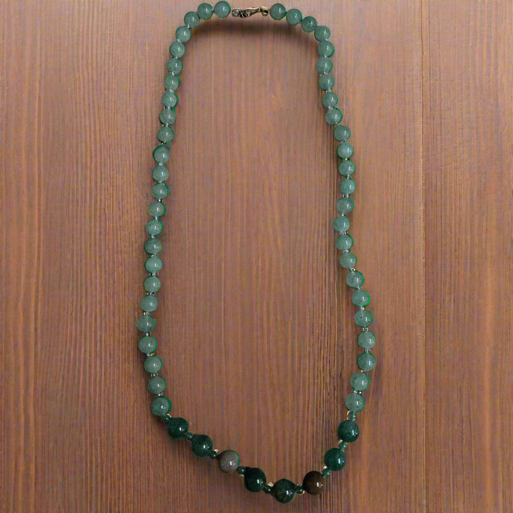 Beautiful Agate Stone Beaded Necklace