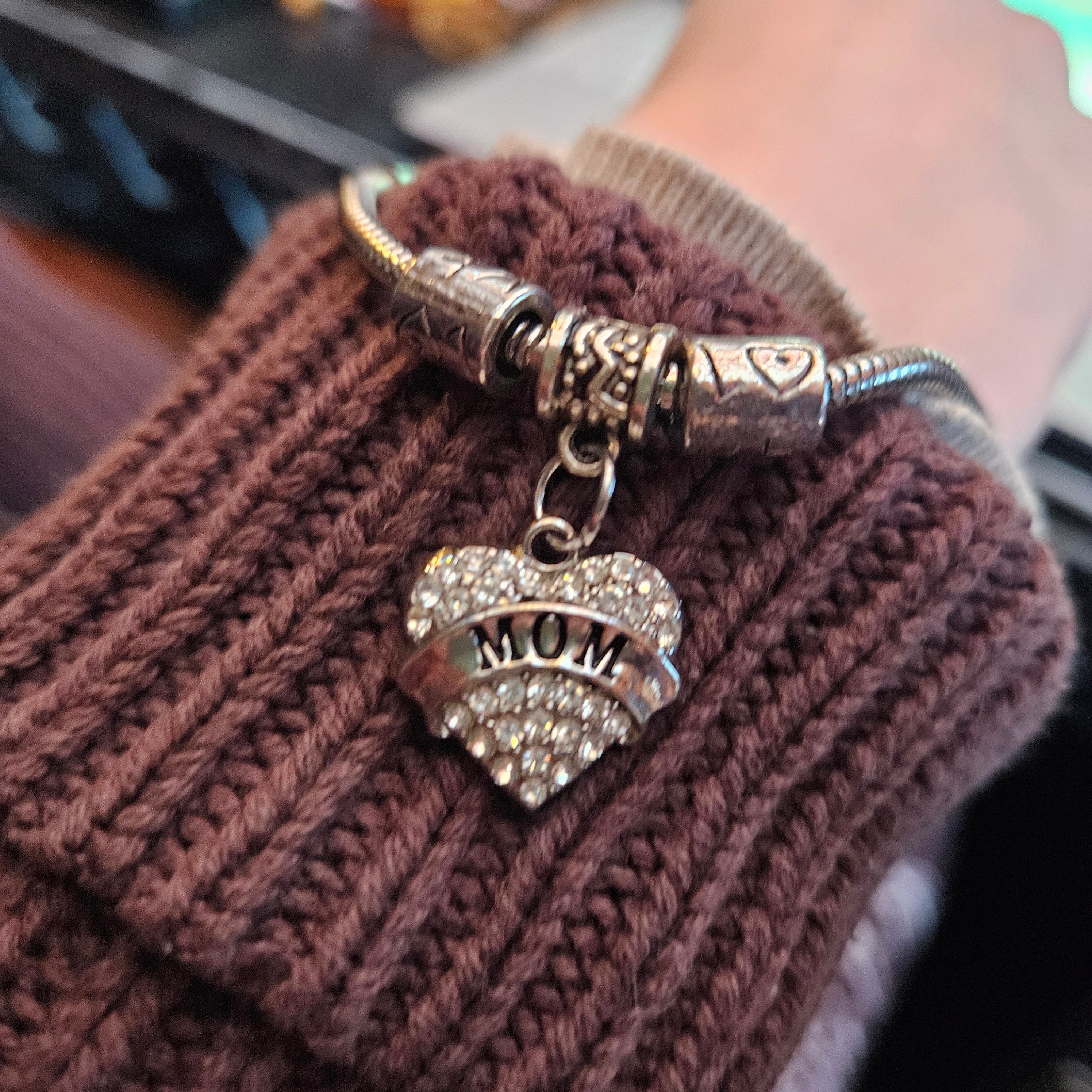 Silver Bracelet with "LOVE MOM" Charm