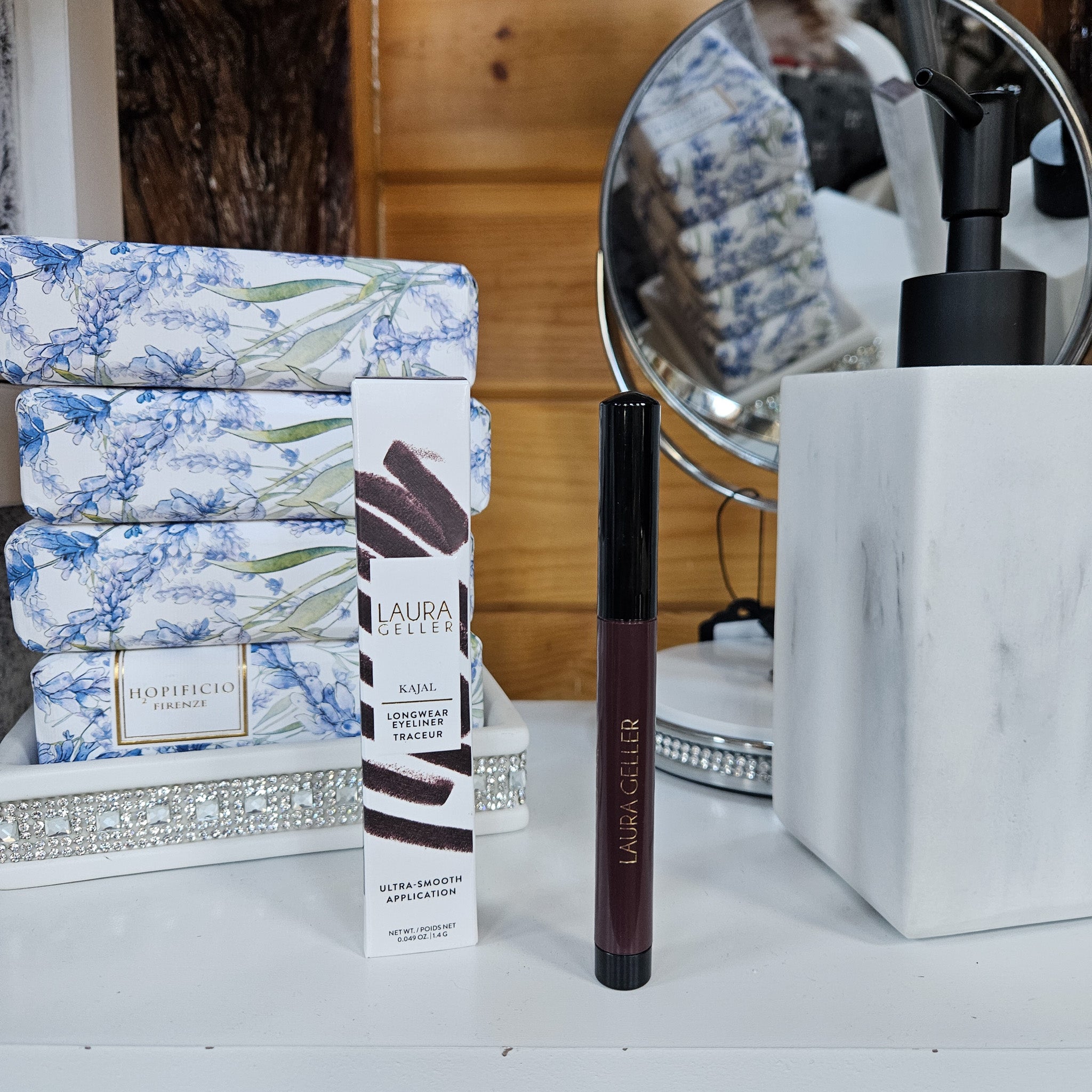 Laura Geller Longwear Eyeliner Traceur (Ultra Smooth Application)