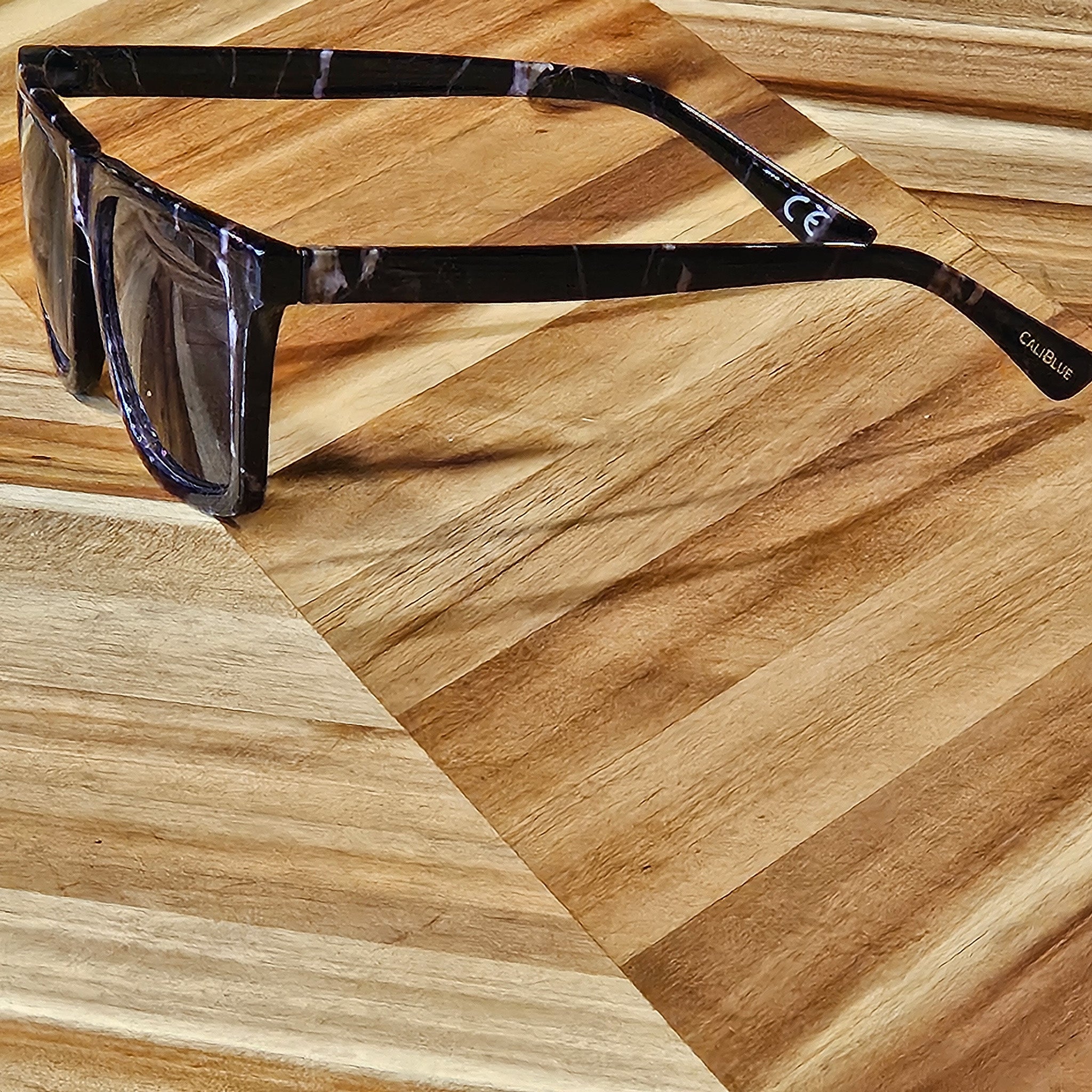 CaliBlue Rectangular Blue Unisex Sunglasses