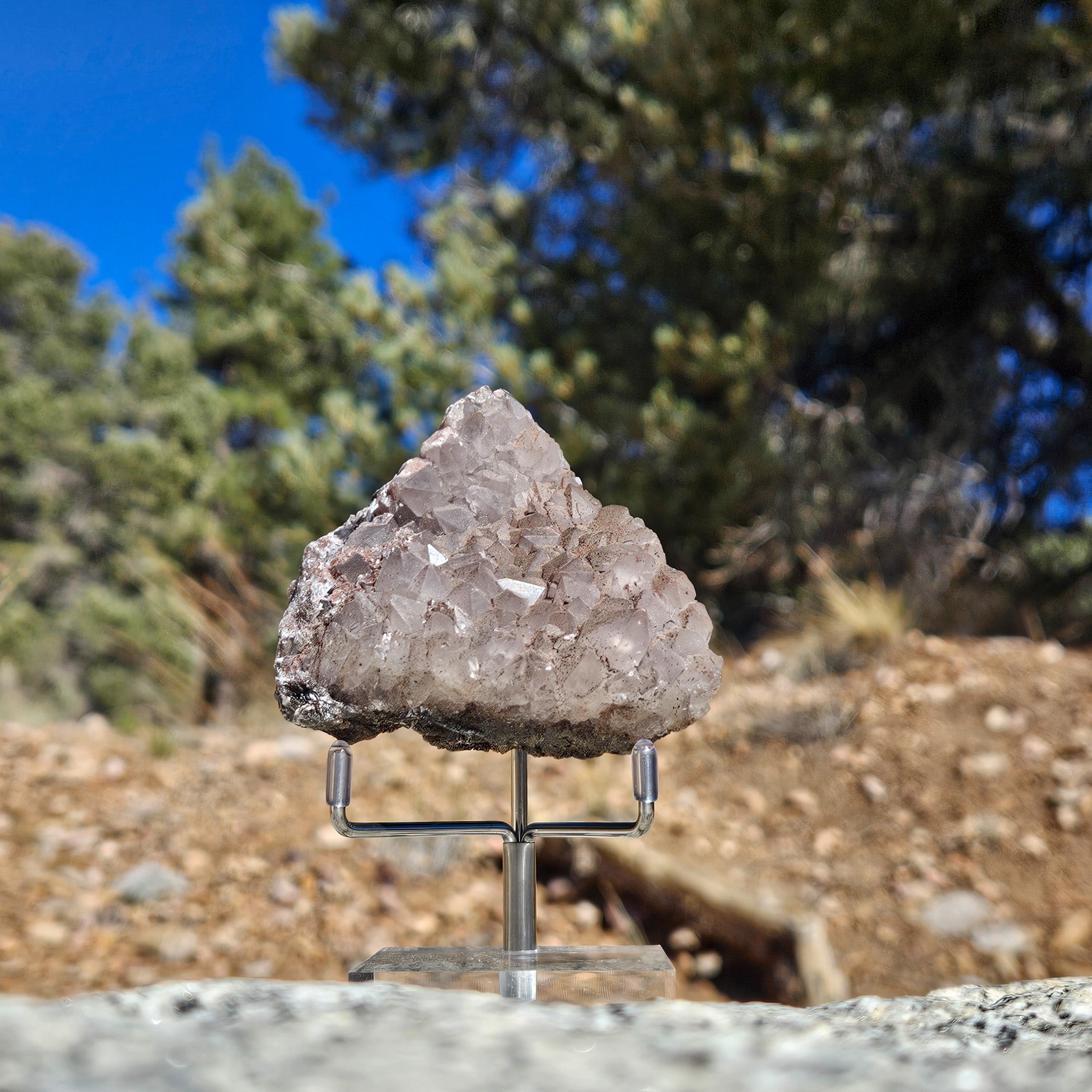 Fantastic Quartz Crystal Geode