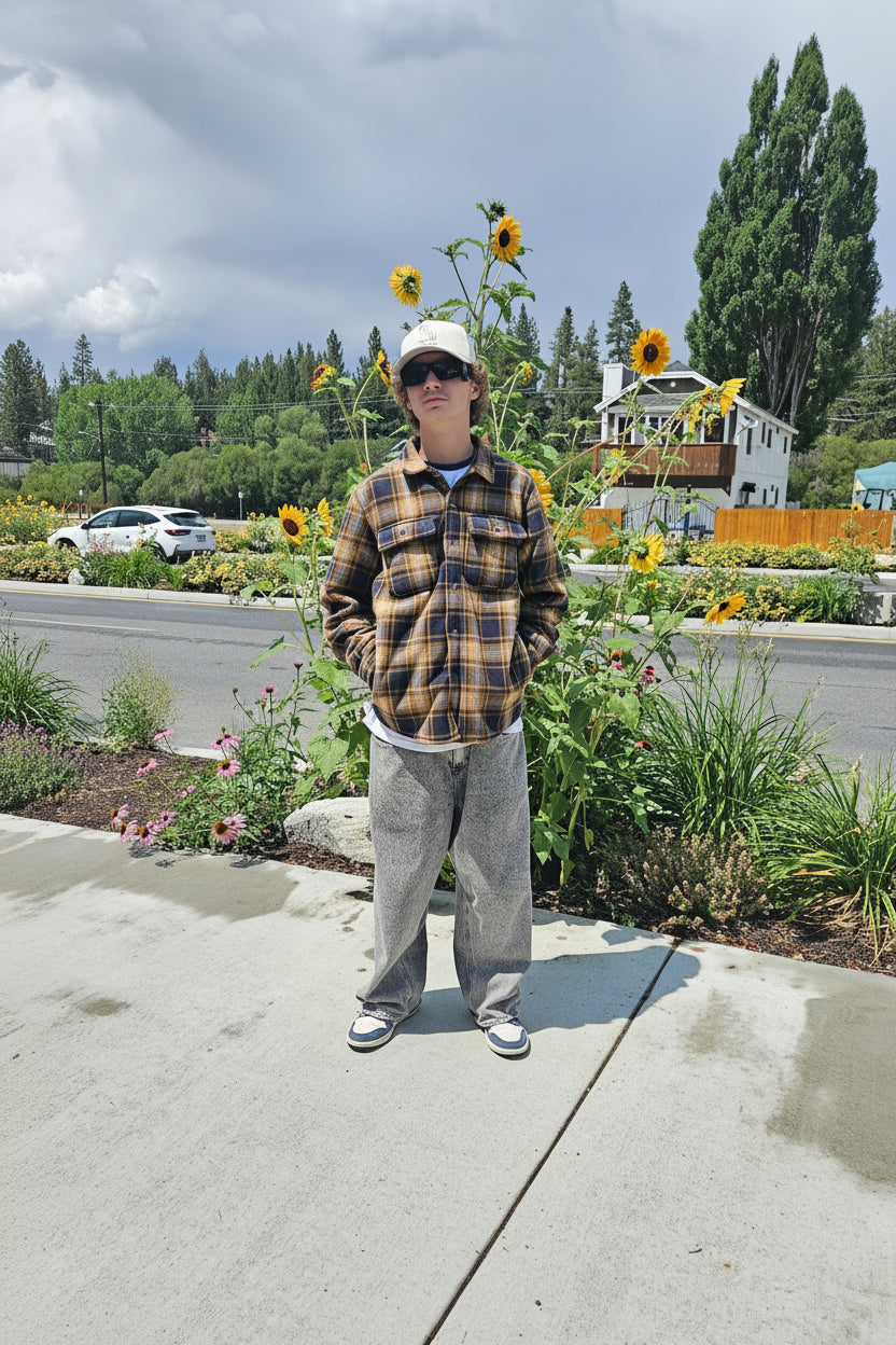Eddie Bauer Plaid Fleece-Lined jacket-Navy & Tan