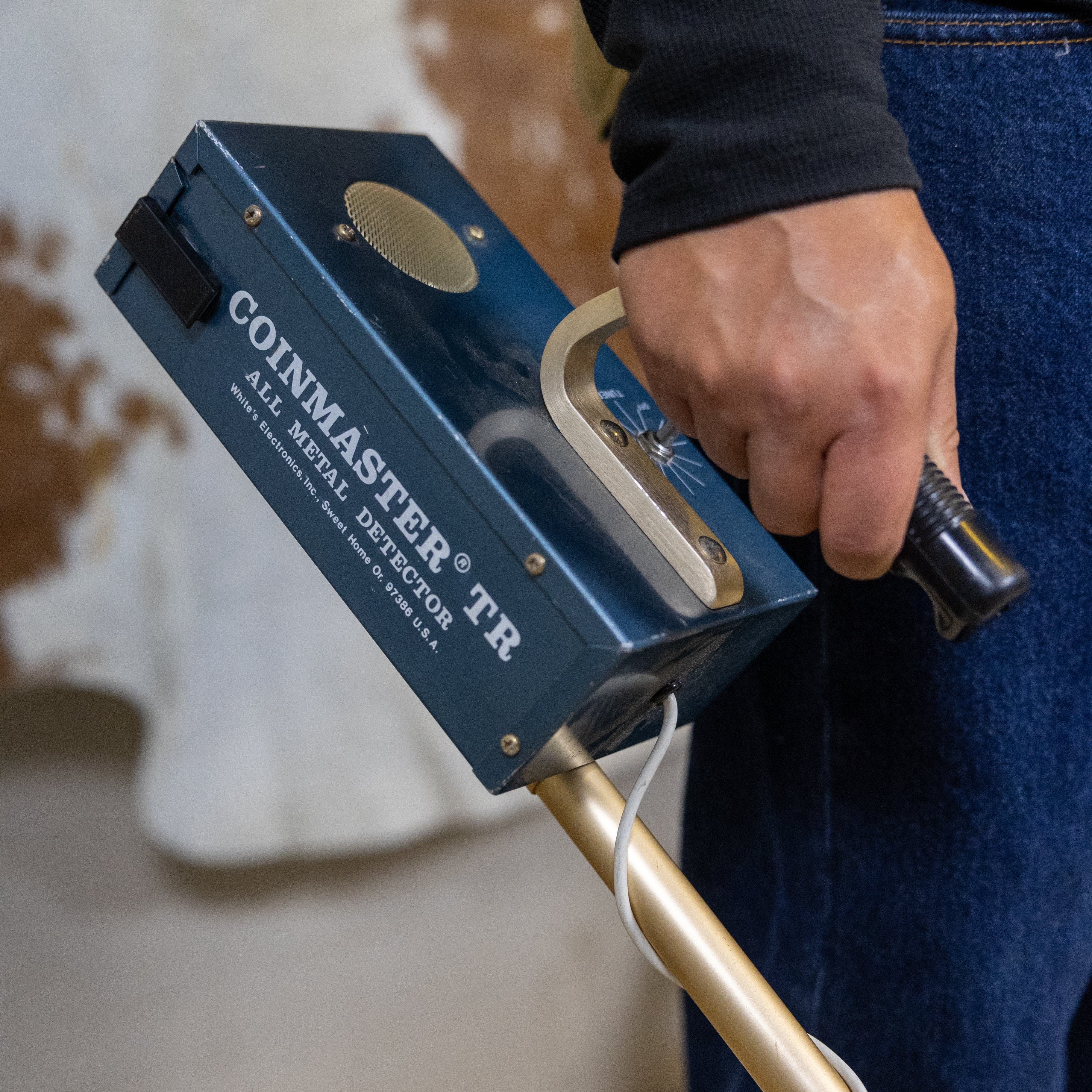 Vintage White's Coinmaster Metal Detector