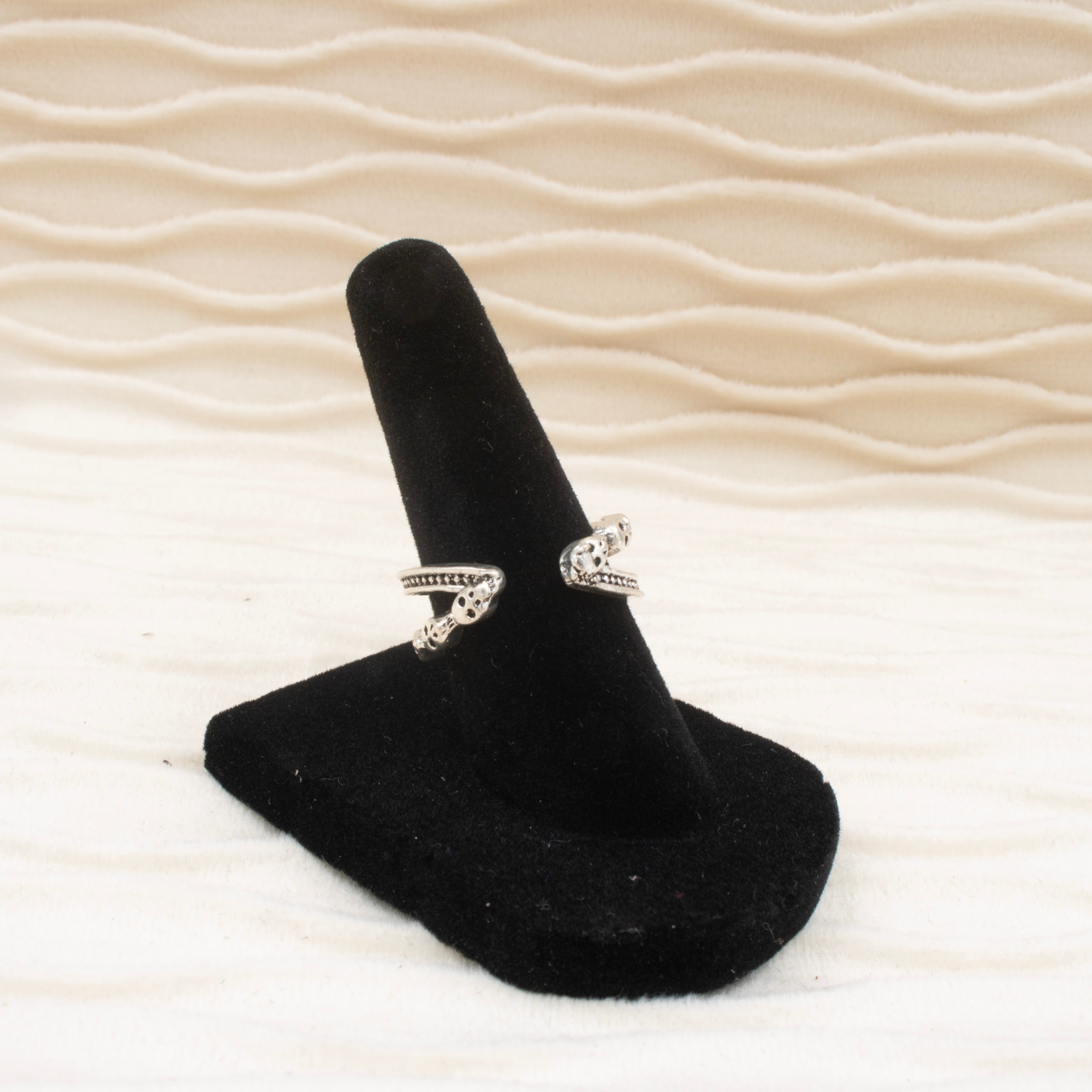 Skull United Forever Silver Tone Ring Size 6.5