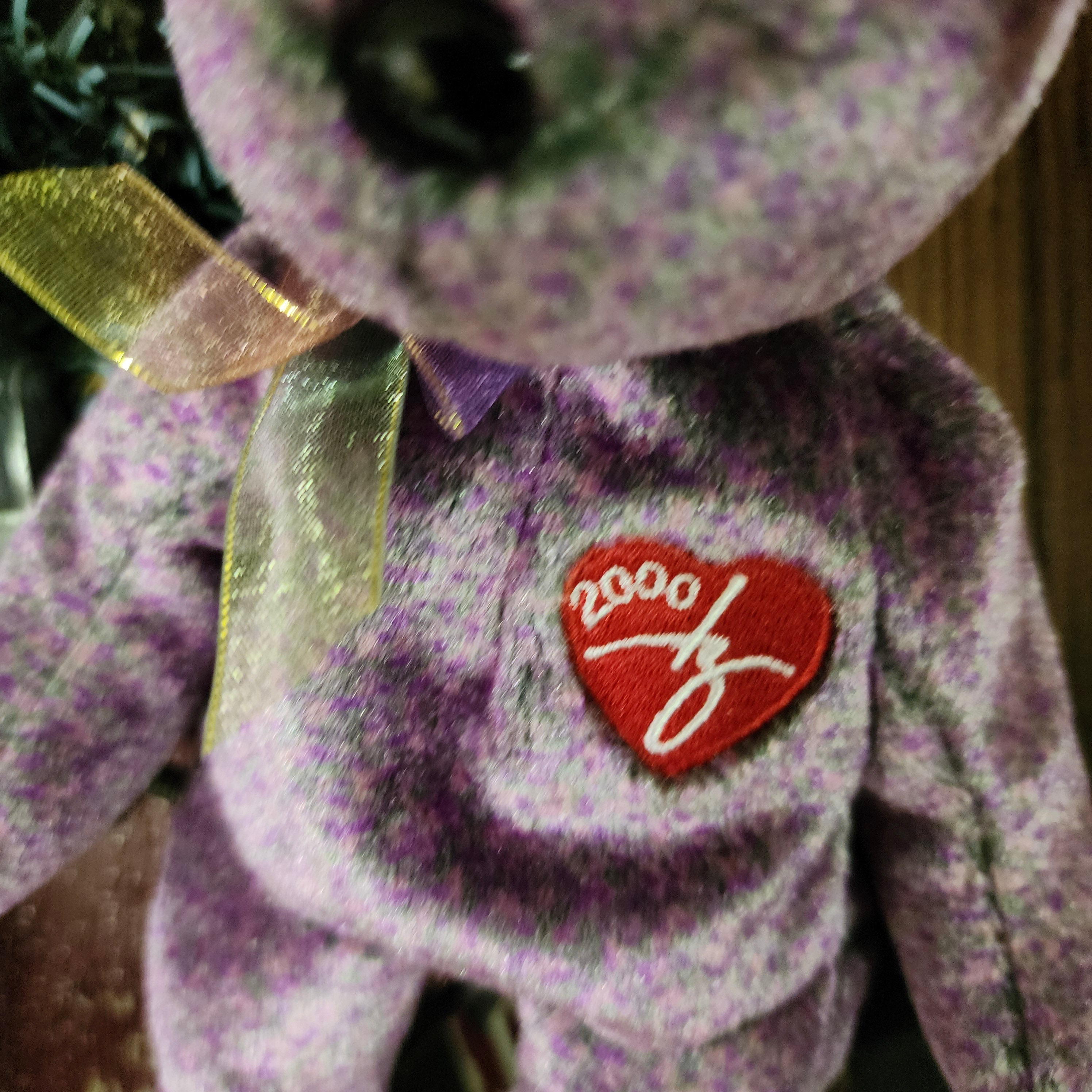 Ty Beanie Babies "2000 Signature Bear"