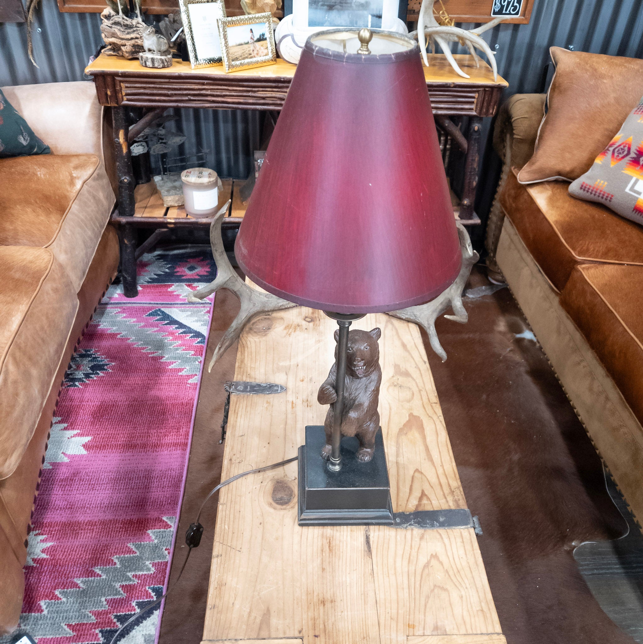 Lodge-Style Bear lamp