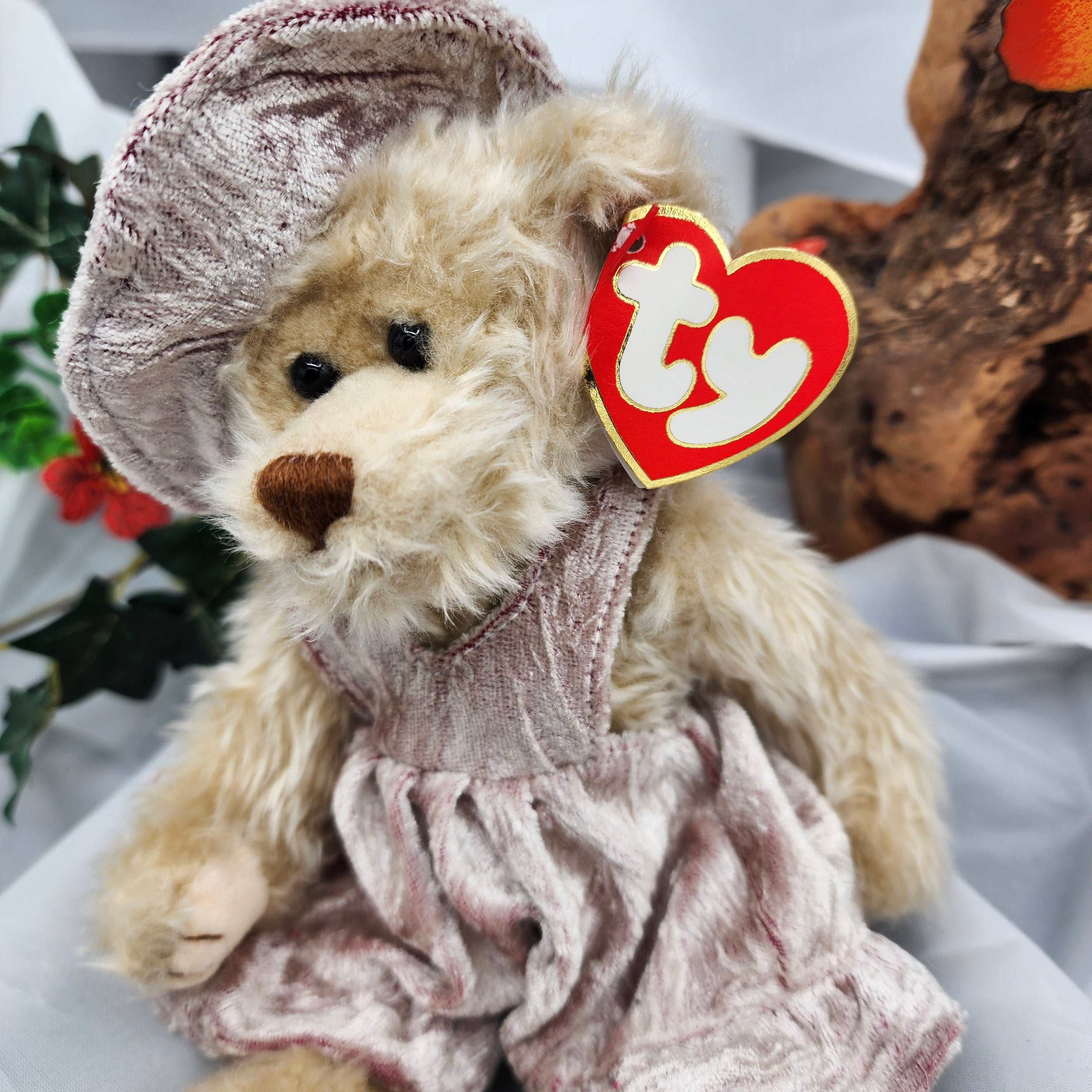 Ty Beanie Babies "Darlene the Bear"