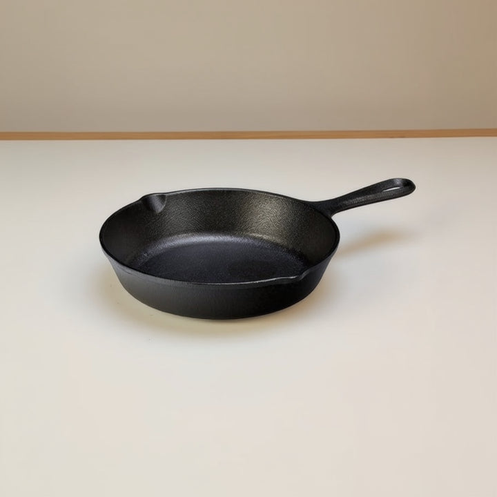 Lodge 8 Inch Cast Iron Pre-Seasoned Skillet