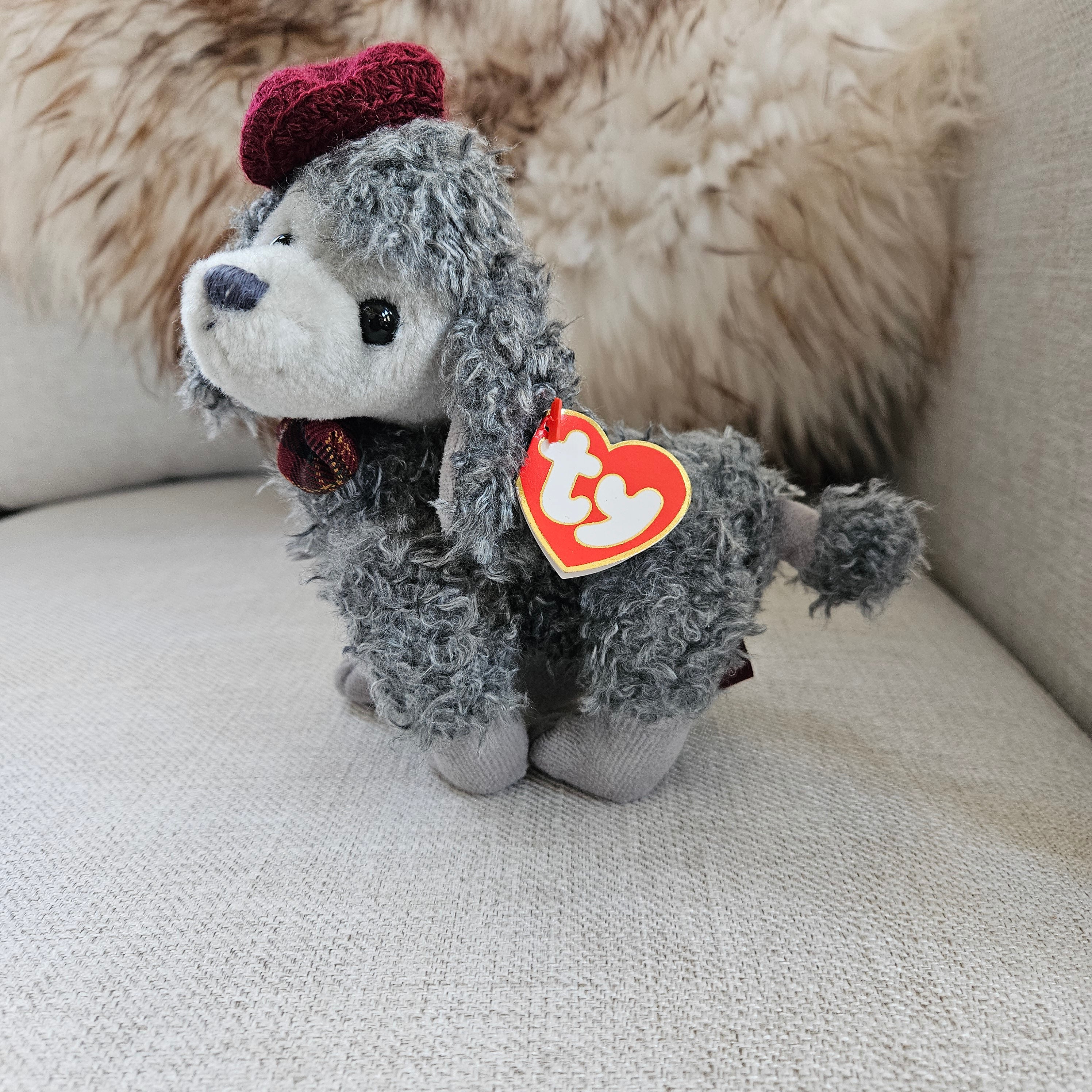 Ty Beanie Babies "Cheri the Dog"