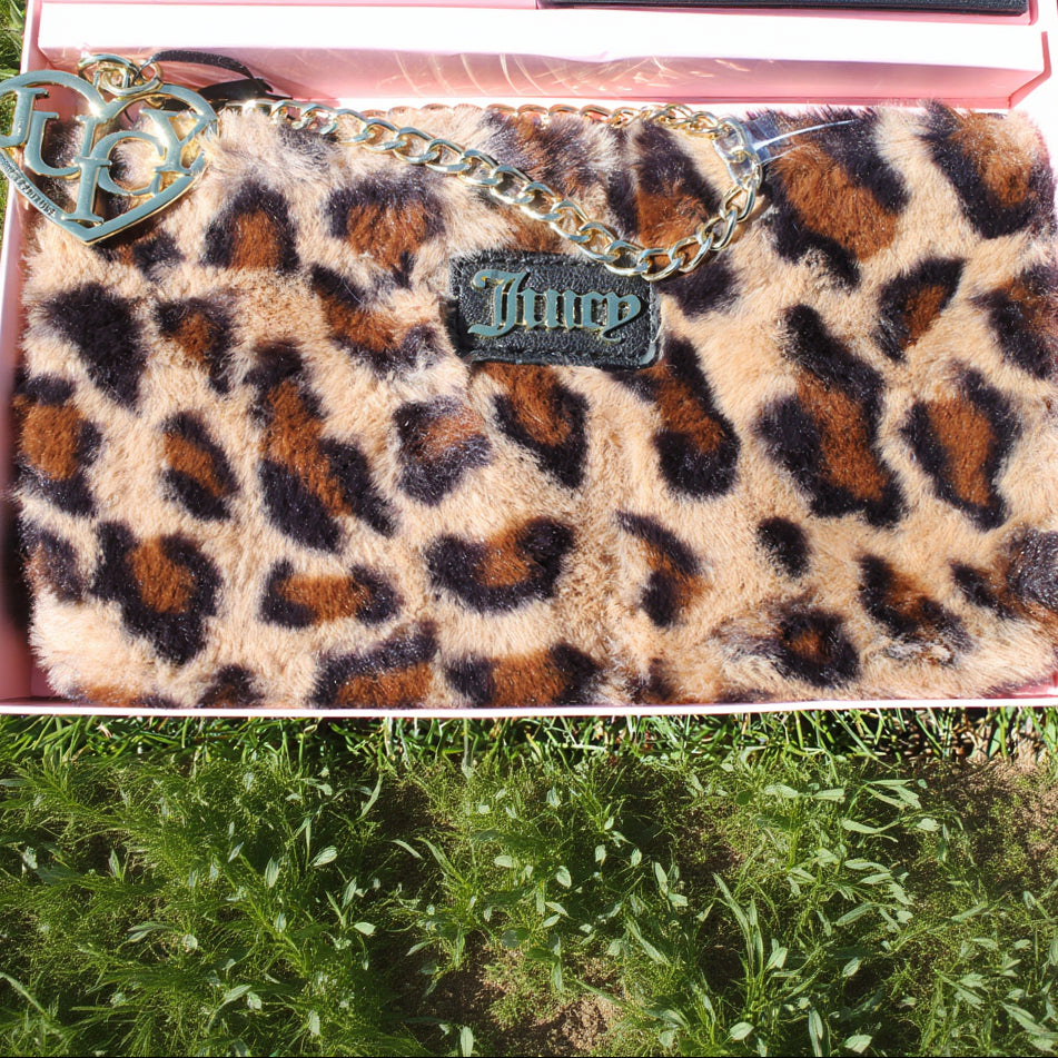 Juicy Couture Leopard Print Clutch and Wallet Gift Set