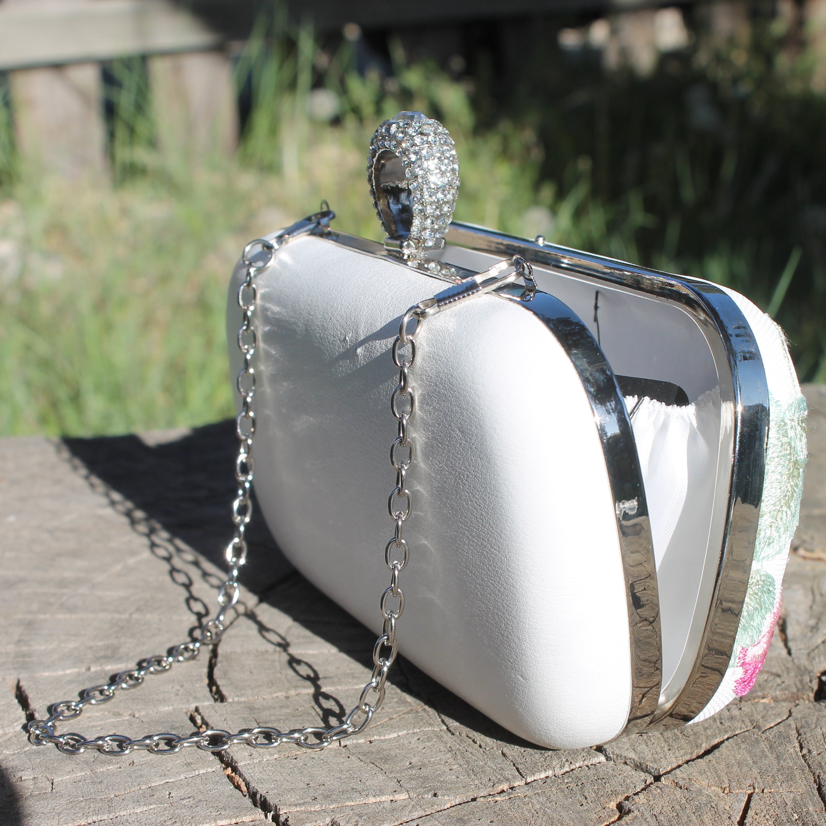 Floral Embroidered Evening Clutch with Detachable Metal Shoulder Strap