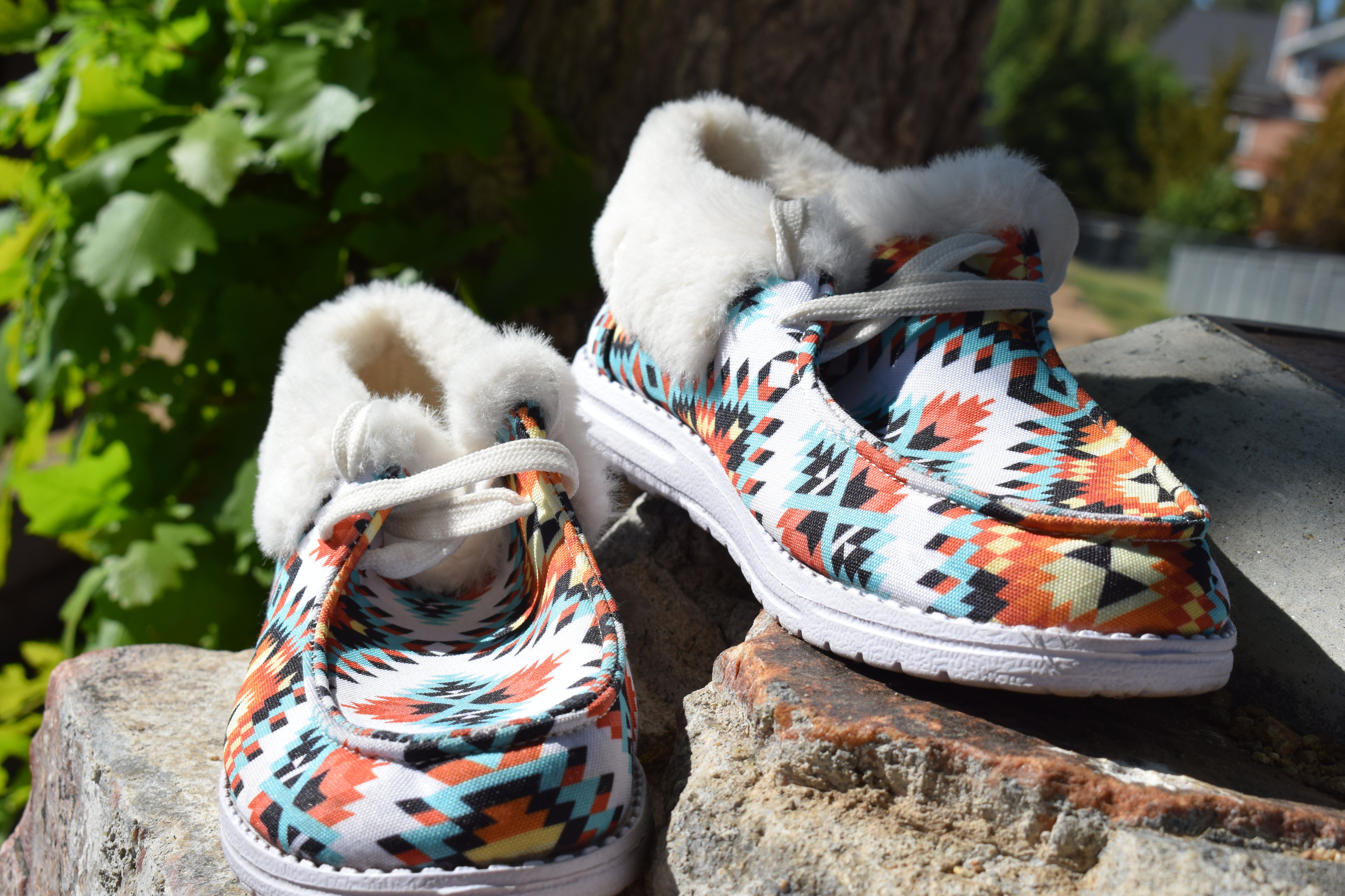 Women’s Colorful Geometric Print Slip-On Shoes – Faux Fur Lined – Size 6 US / 37 EU