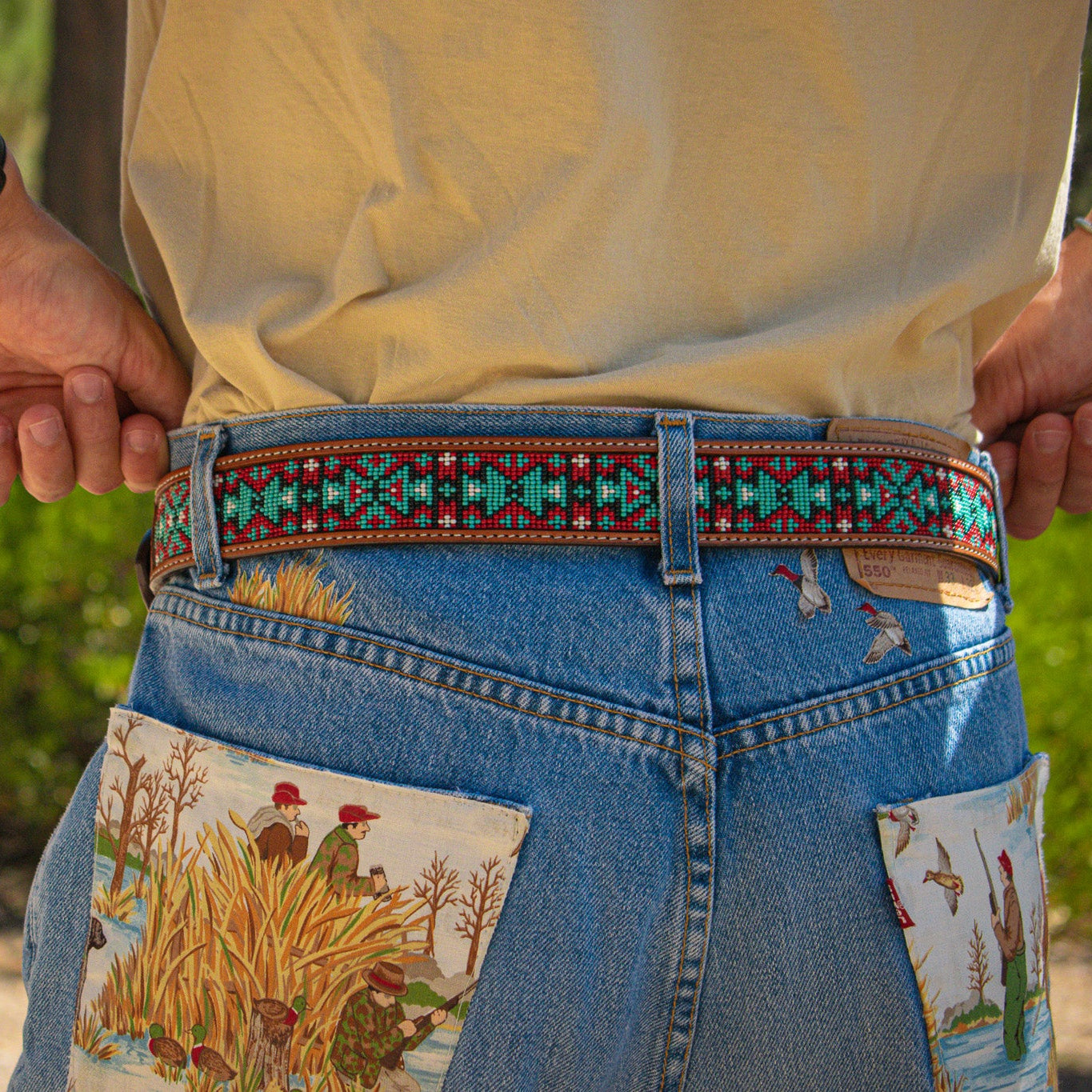 Levi Strauss & Co Custom Hand Crafted and Designed Rustic Hunter's Print Material Men's Denim Jeans Size W33 L32