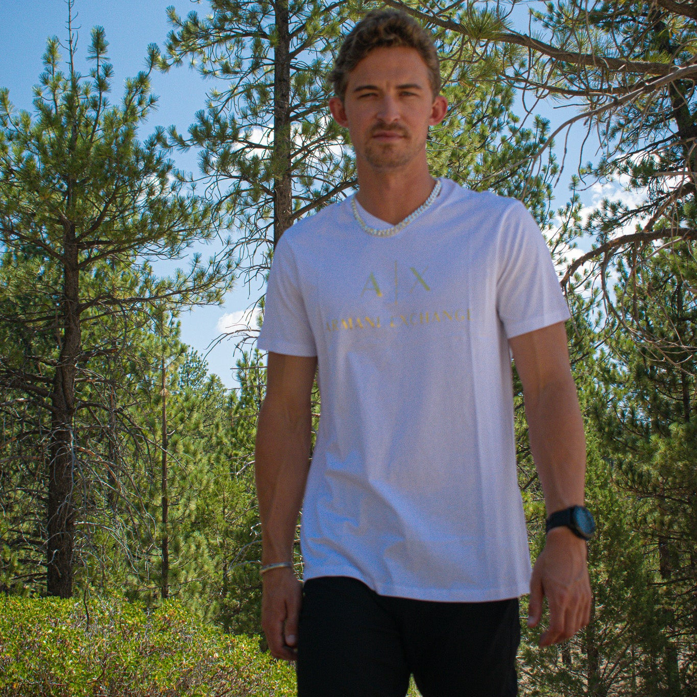 Armani Exchange Classic White V-neck Short Sleeve Tee-Shirt