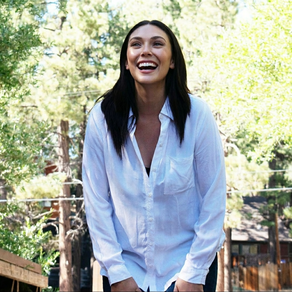 Beach Lunch Lounge Collection Arya Style White Long - Sleeve Button - Up Size Medium