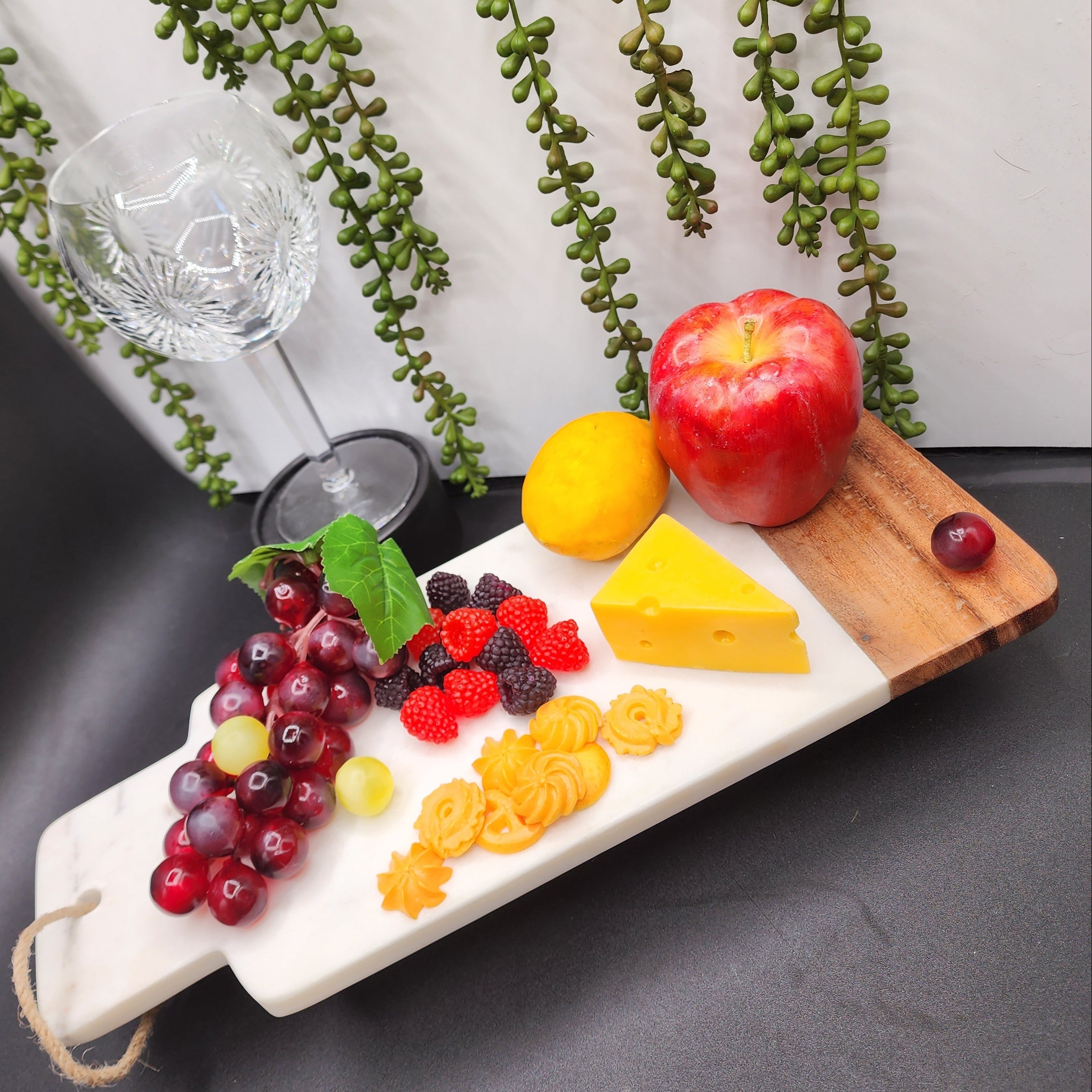 Chopping Board - Small Paddle with White Stone Faux-marble with Wood End