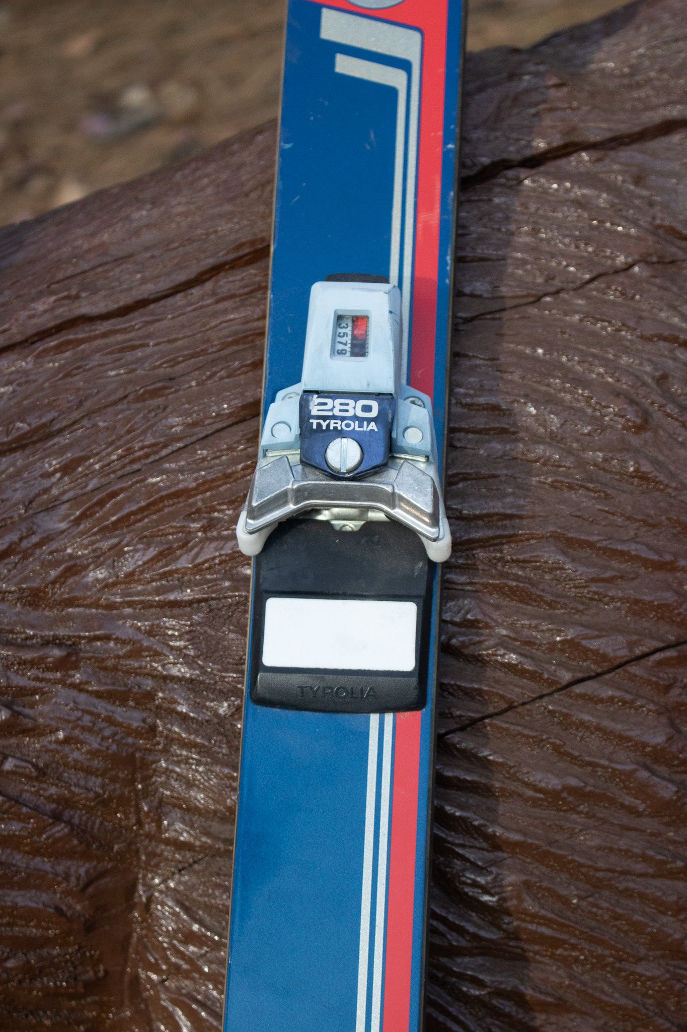 Rossignol Brand Skis SX944L With Tyrolia Bindings