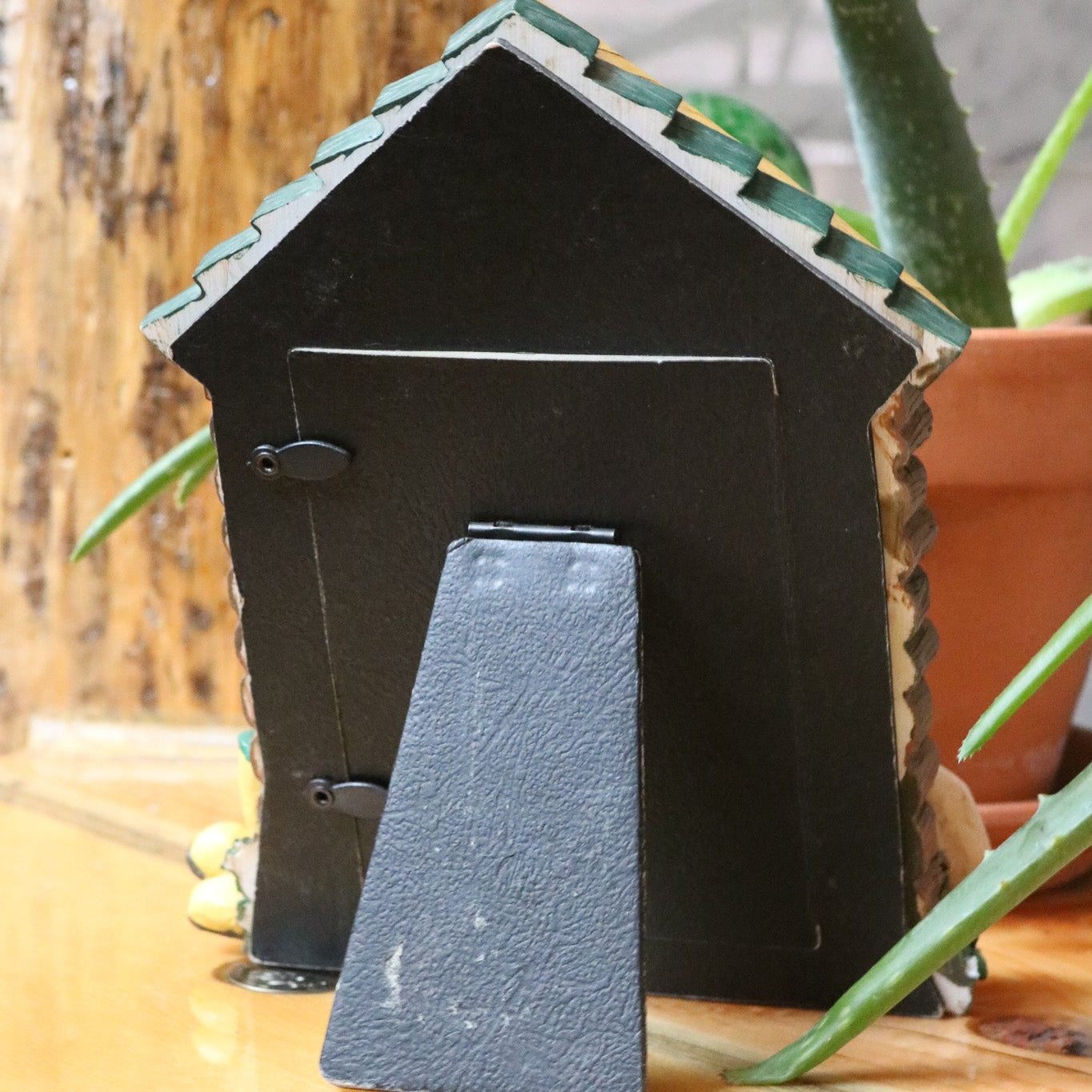 Log Cabin Resin Mold Picture Frame 3 1/2" x 5 1/2"