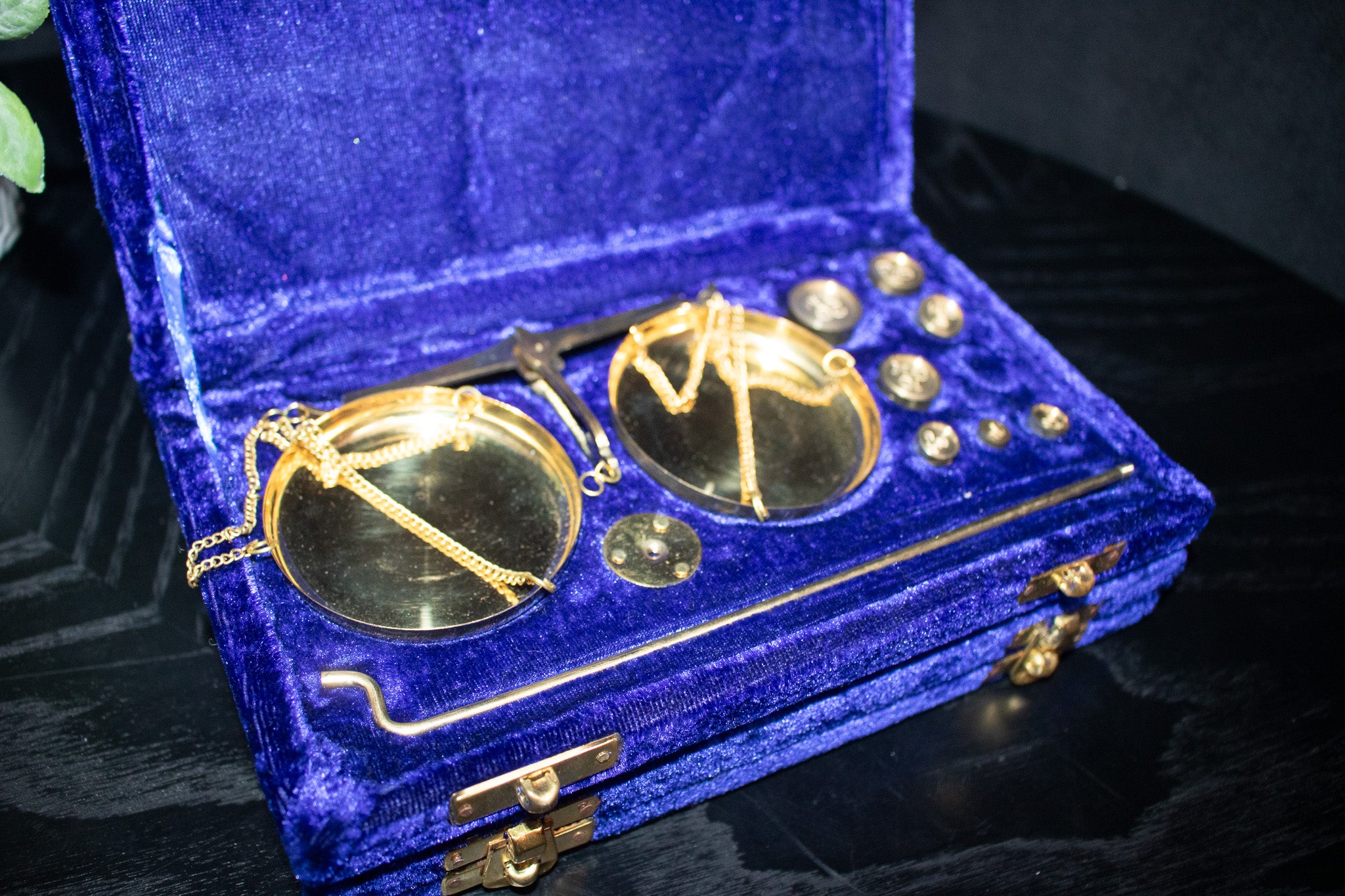 Antique Brass Polished Balance Scale with Velvet Box with Weights