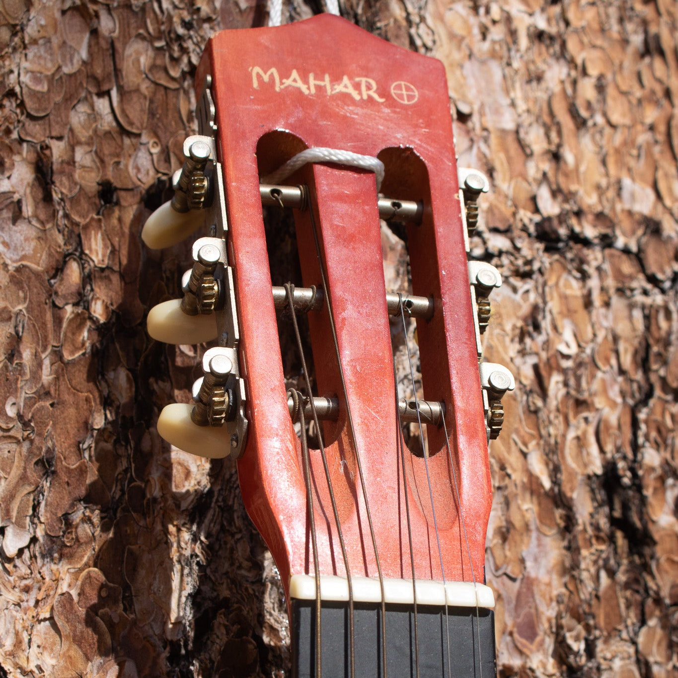 Mahar Acoustic Guitar
