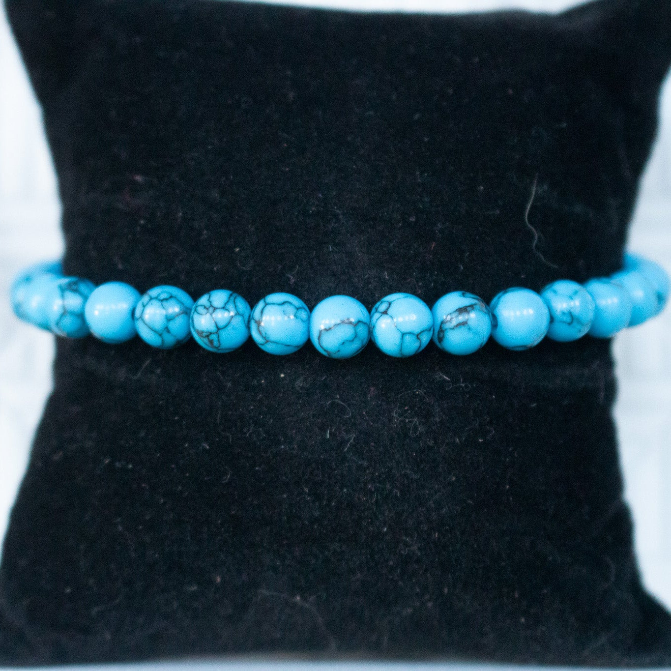 Turquoise Dyed Howlite Beaded Stretchy Bracelet