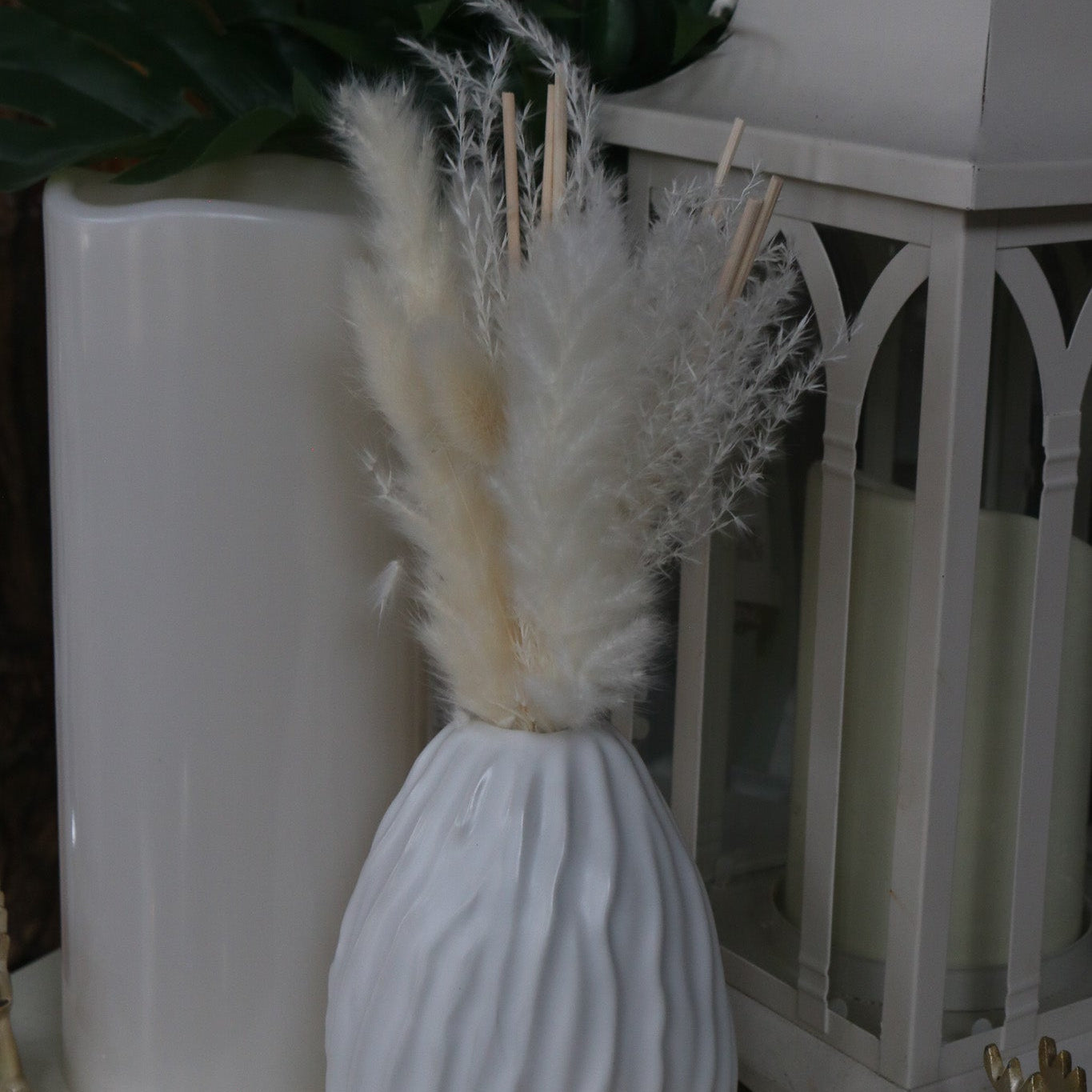 Reed Diffuser Set Ceramic Vase Pampas Grass 200ml Fragrance Oil Home Decor New