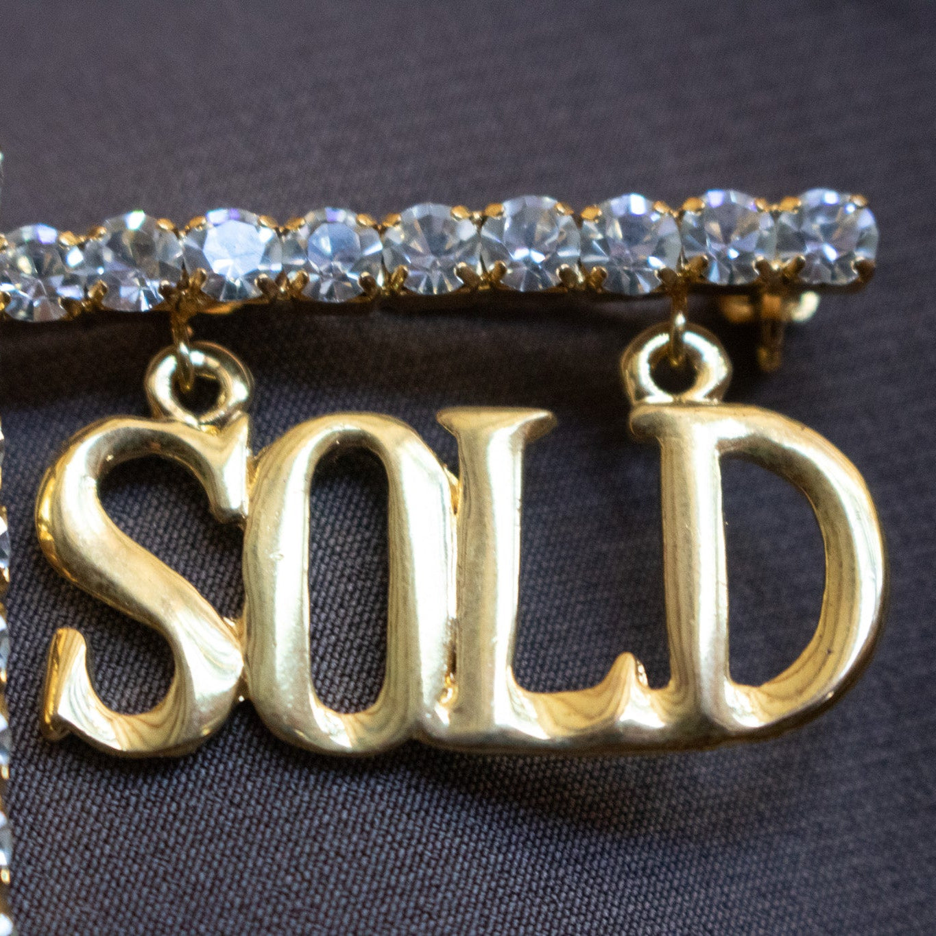 Fashion Jewelry Real Estate Sold Sign Pin/Brooch