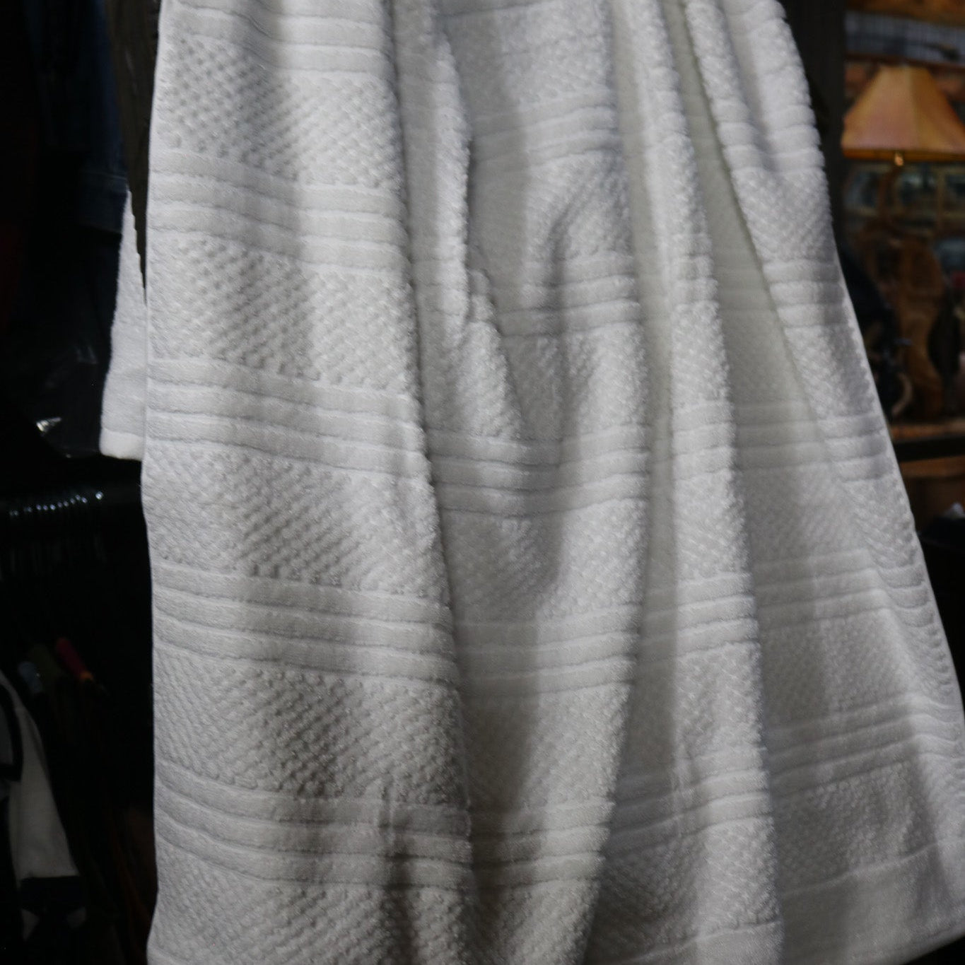 Common Thread Brand 6 Piece White Towel Set