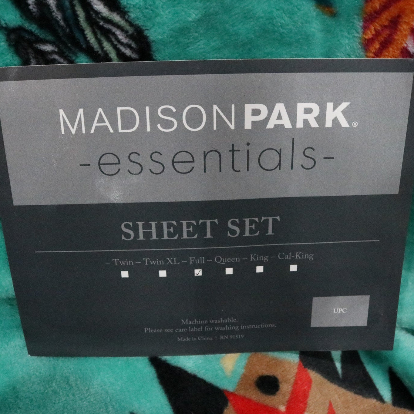 Madison Park Essentials Satin Wrinkle-Free Luxurious 6 Piece Sheet Set.