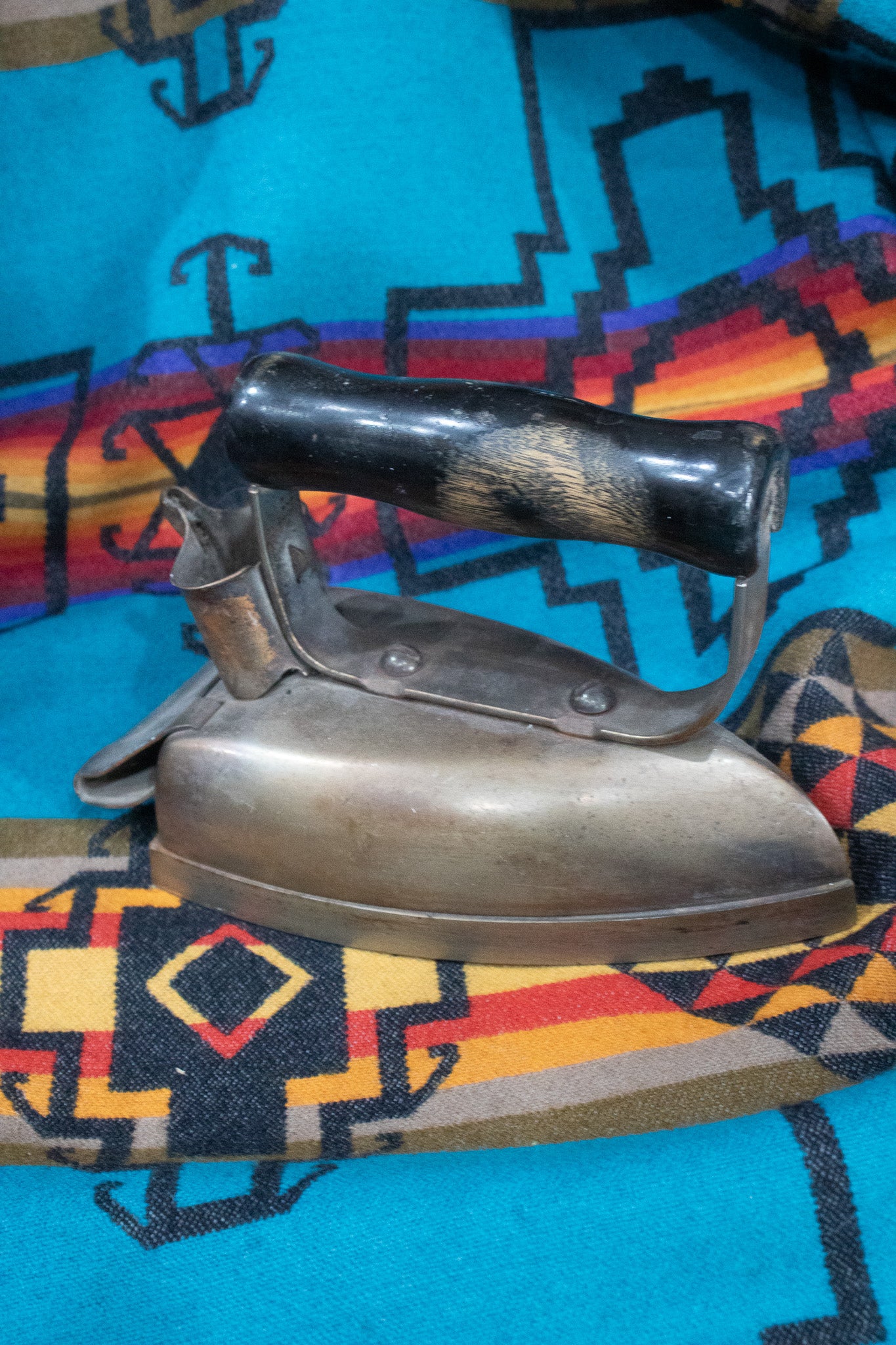 Edison 1906 Electric Cast Iron with Missing Electric Cord