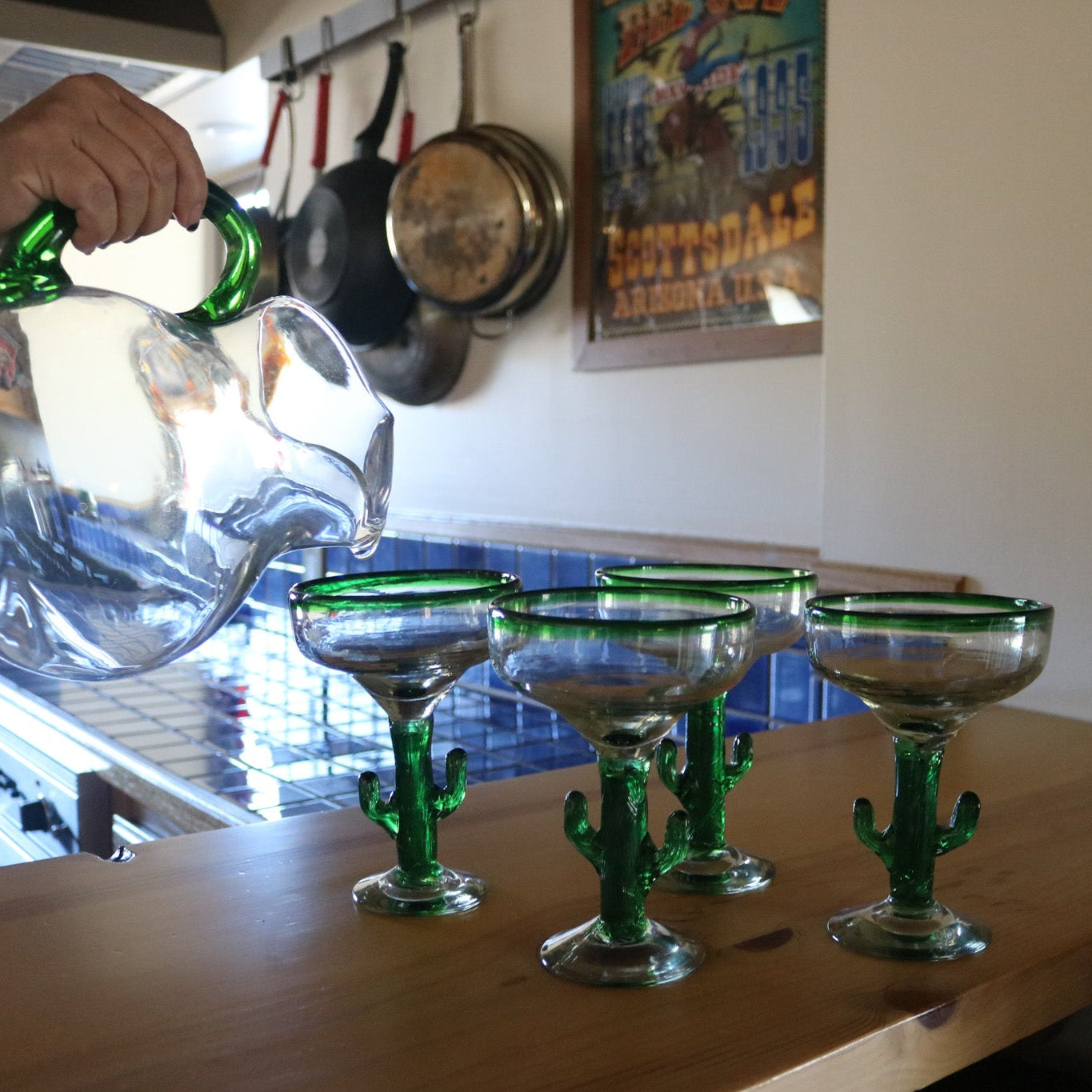 Set Of 4 Libbey Cactus Margarita Glasses With 1 Matching Pitcher