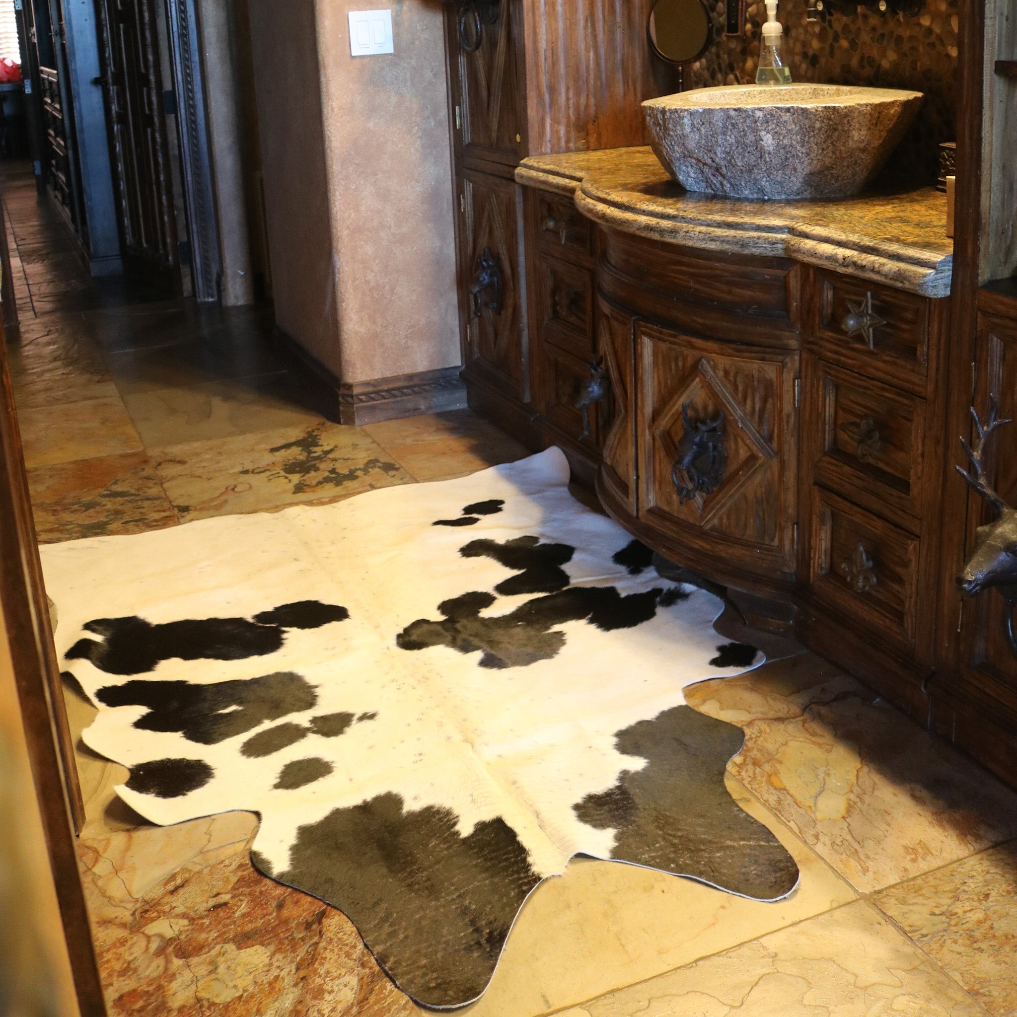 Marvelous Black and White Cowhide made in Brazil
