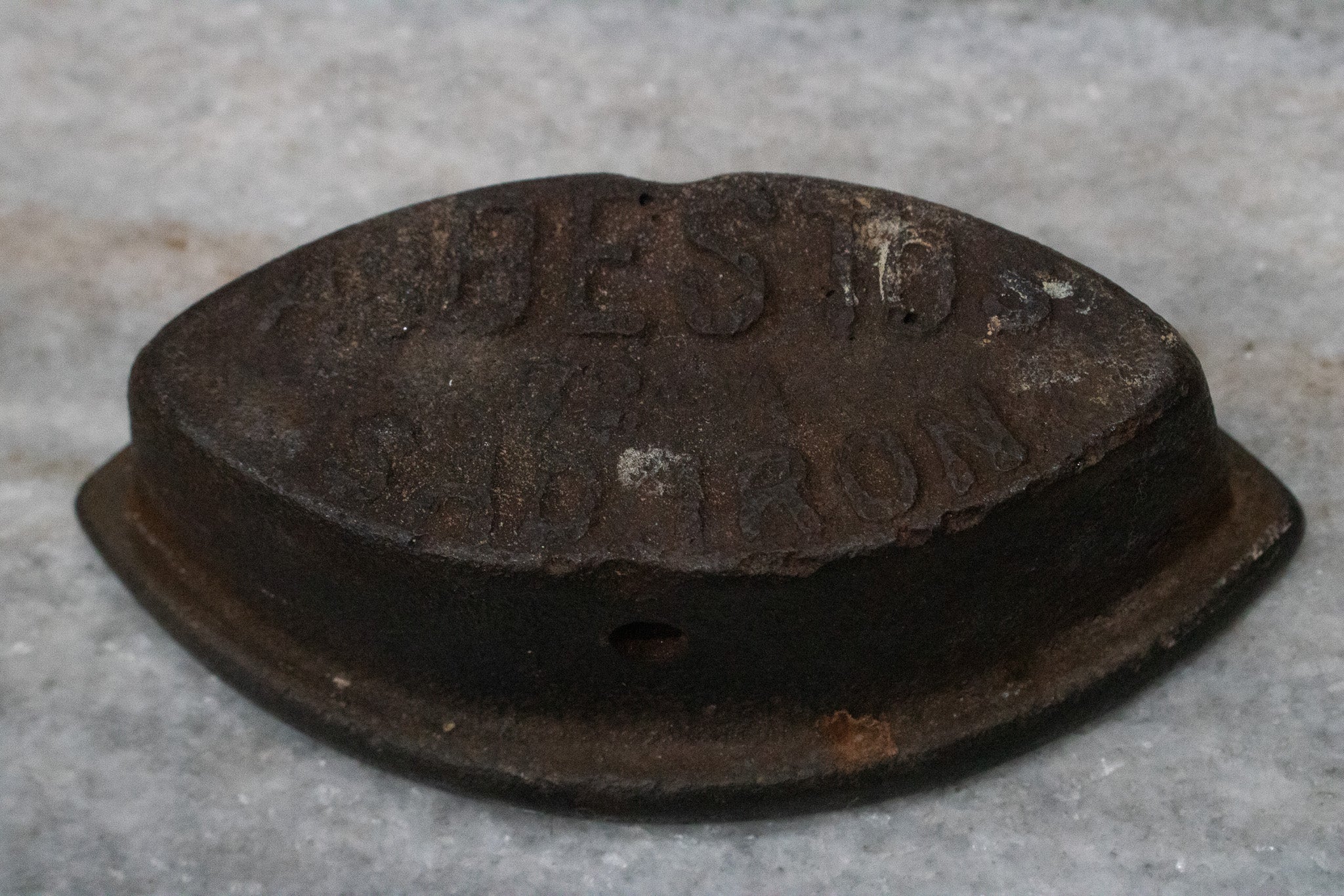 Wood Handle Cast Iron with Removable Hot Plate