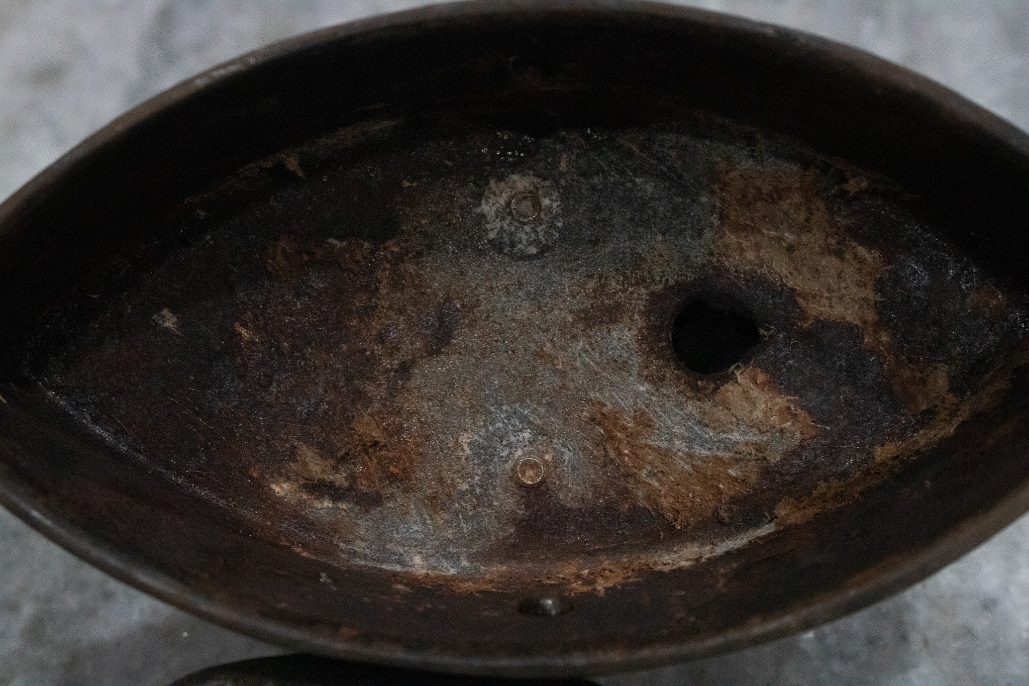 Wood Handle Cast Iron with Removable Hot Plate