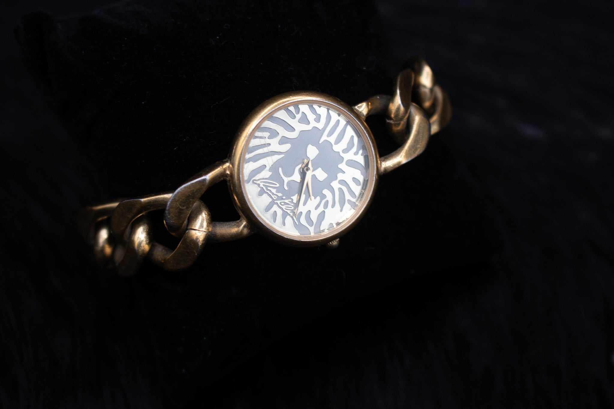 80s Vintage Anne Kline Lion Face Chain Link Bans Goldtone Watch