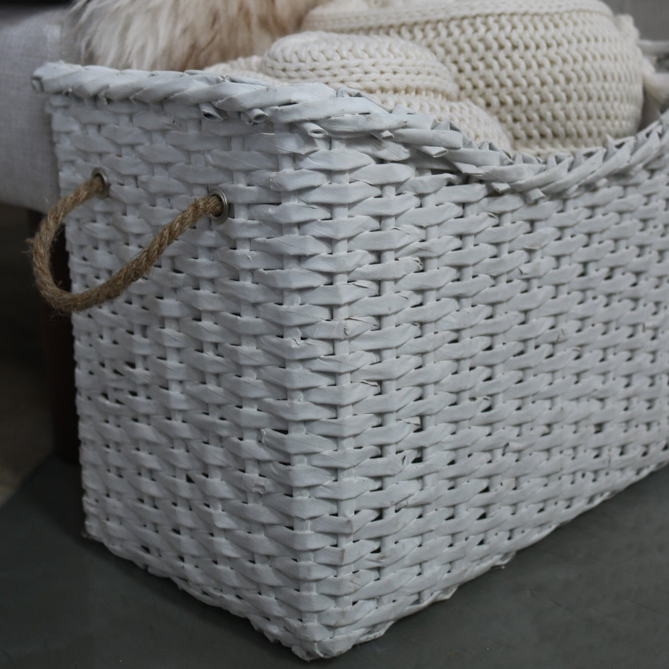 WH Kids White Paper Basket with Rope Handles