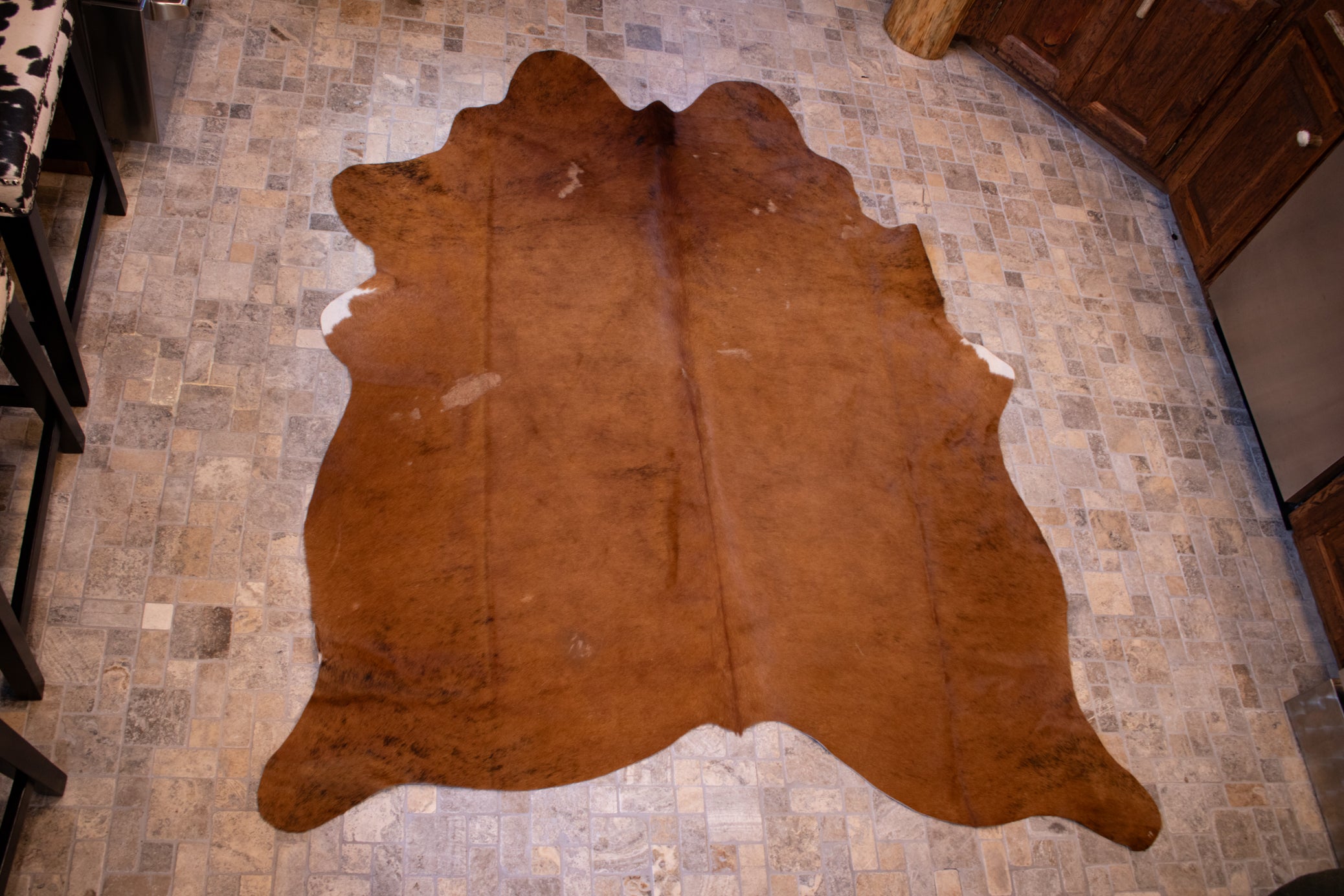 Dark Mahogany Cowhide Rug – Elegant and Timeless Design