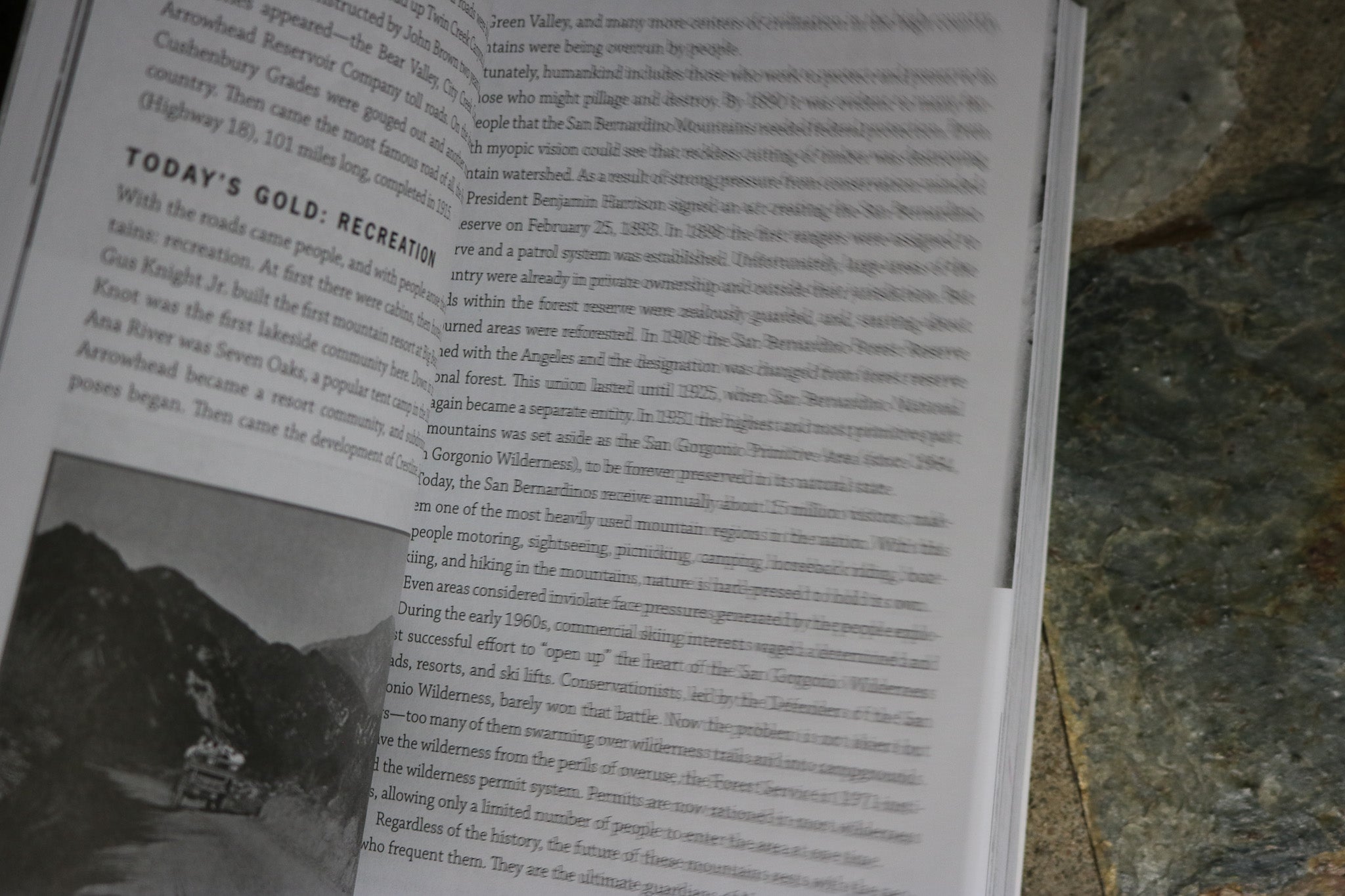 San Bernardino Mountain Trails: 100 Hikes in Southern California With Removable Folded Map By John Robinson & David Harris