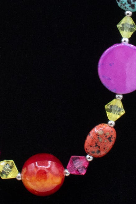Irregular Multicolored Resin Beaded Necklace