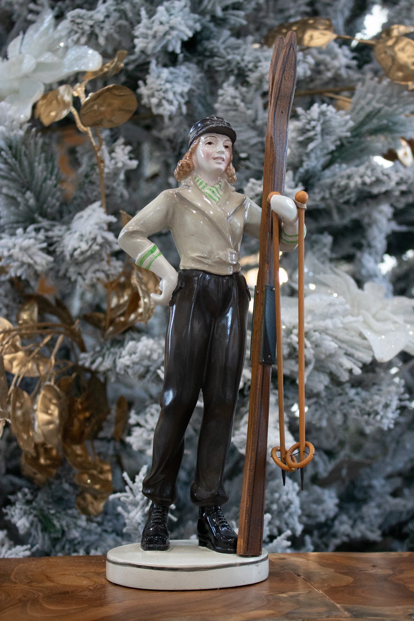 Vintage Hertwig Katzhutte Figurine The Skier Circa 1930 Art Deco RARE Skiing