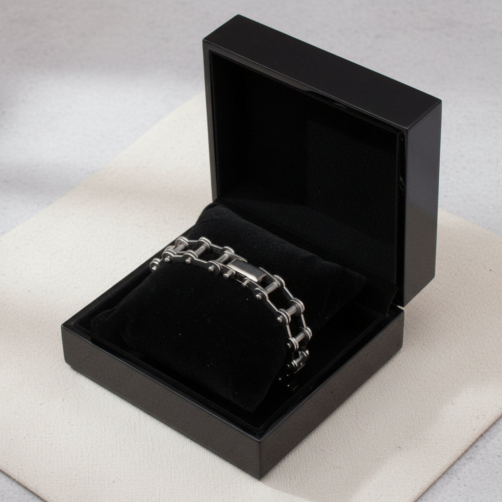 Men's Stainless Steel Silver Bike Chain Link Bracelet 10" Round