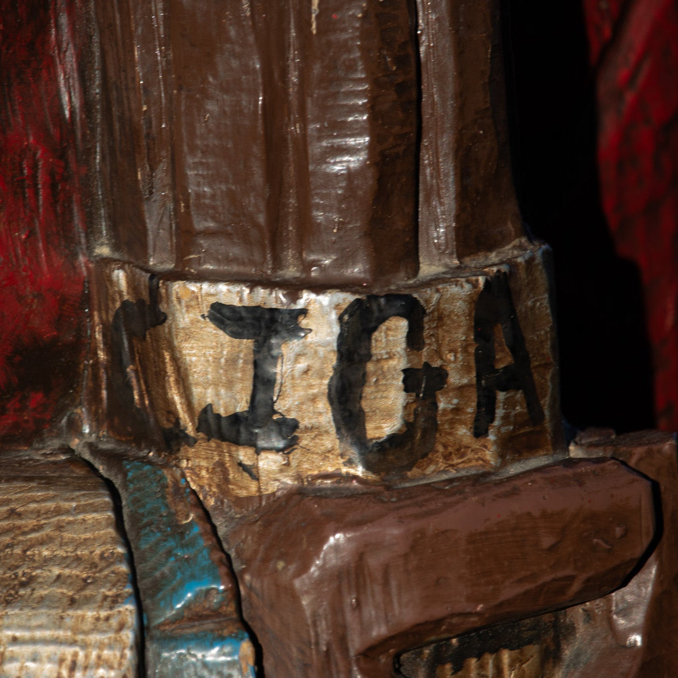 Wooden Hand-Carved Indian Totem Cigar Statue