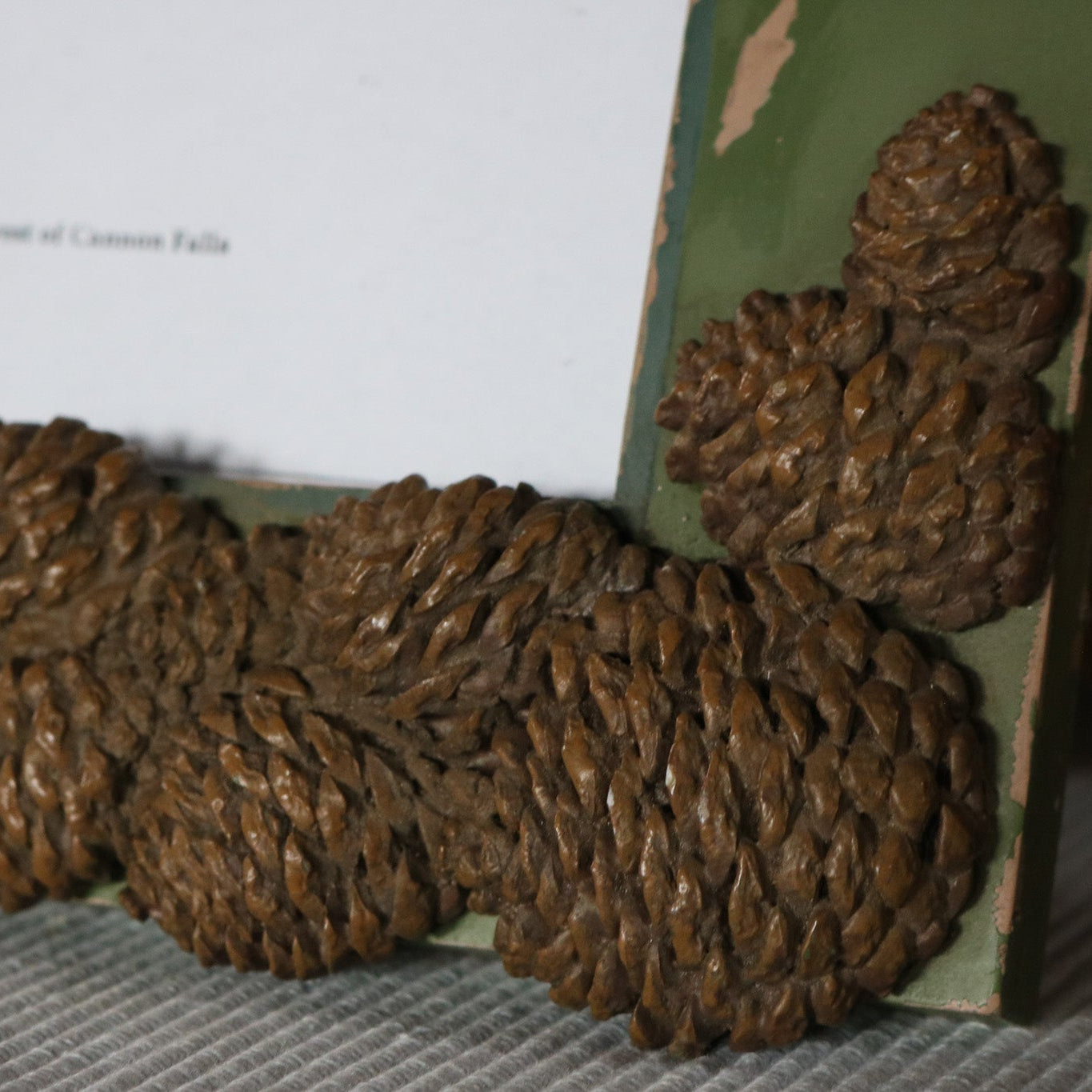 Green Wooden Picture Frame with 3D Pinecones