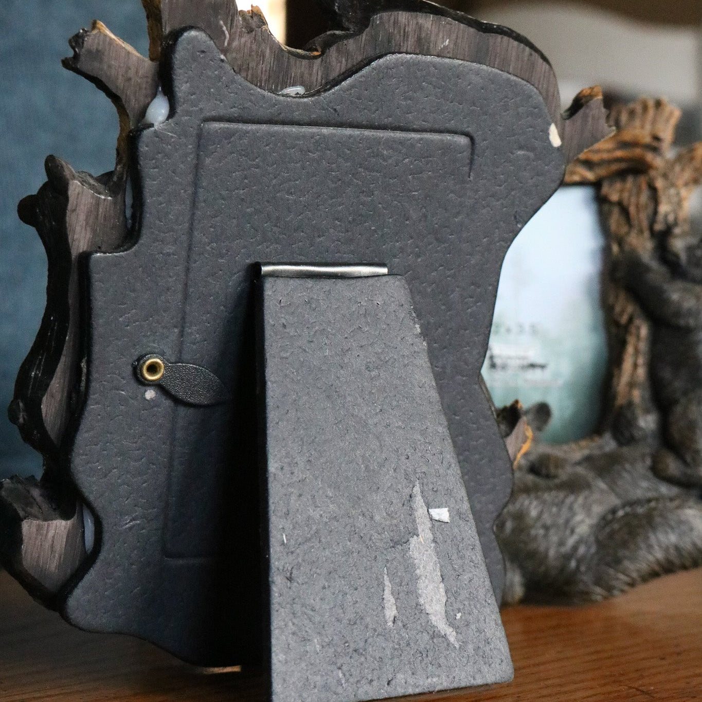 Vintage Resin Molded 4 Black Bears Climbing Over Mama Bear 2" x 3.5" Picture Frame