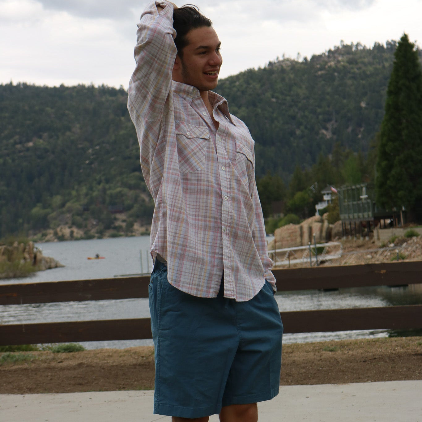 Levi's Long Sleeve Flannel – Size Large.