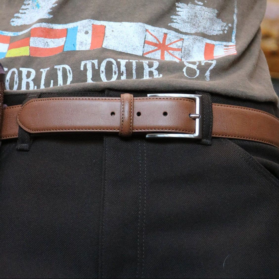 Brown Leather Belt With Metal Buckle